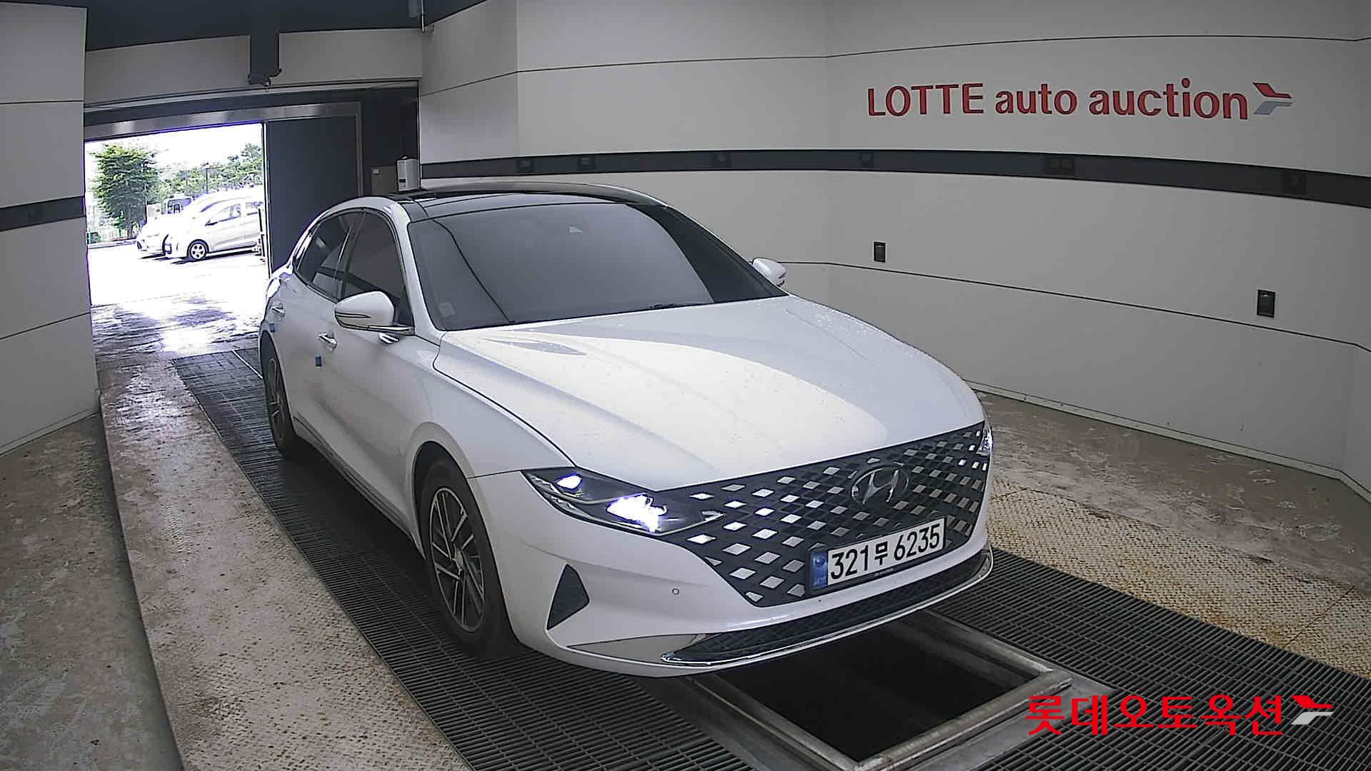 2021 - hyundai grandeur