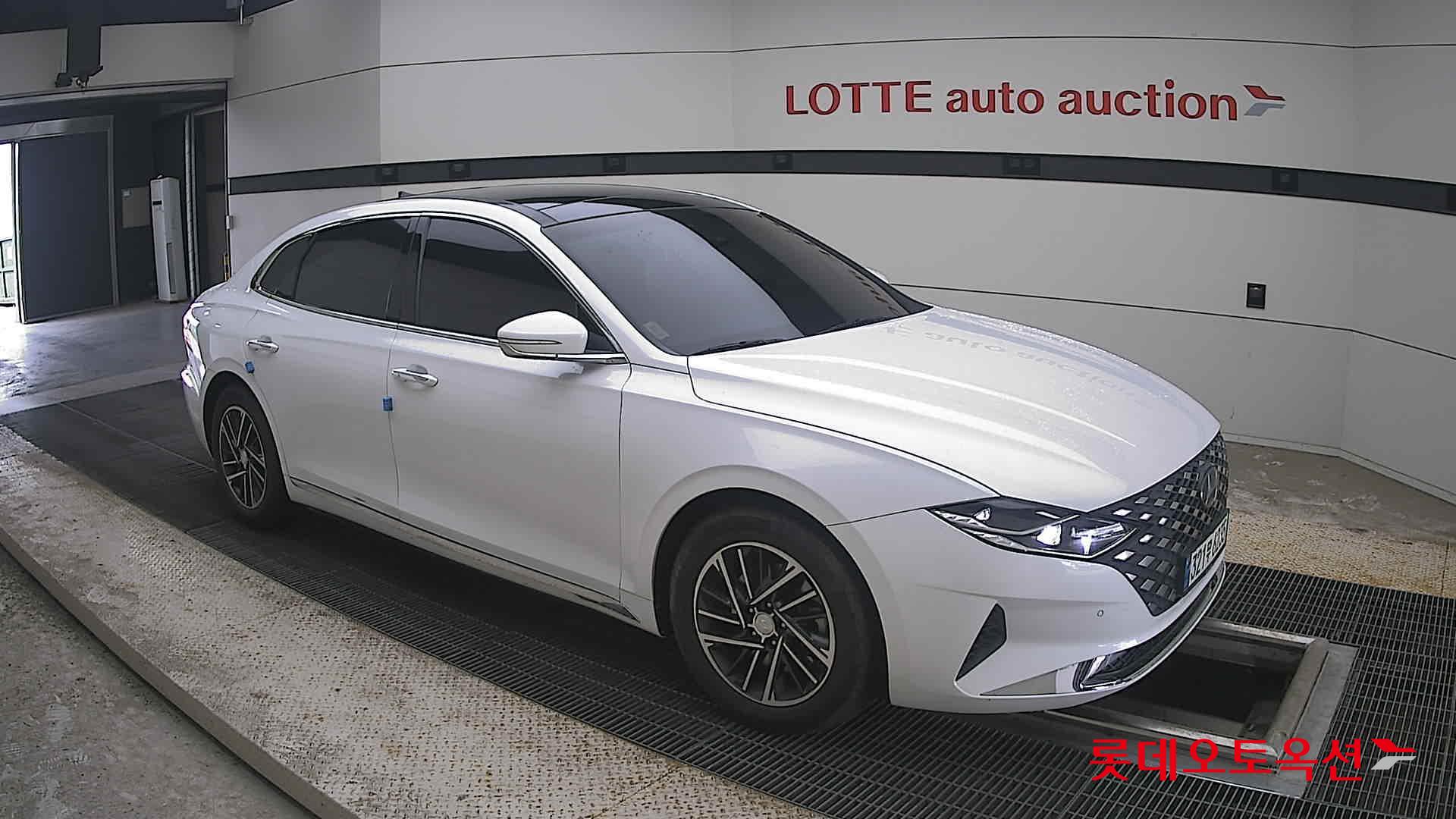 2021 - hyundai grandeur