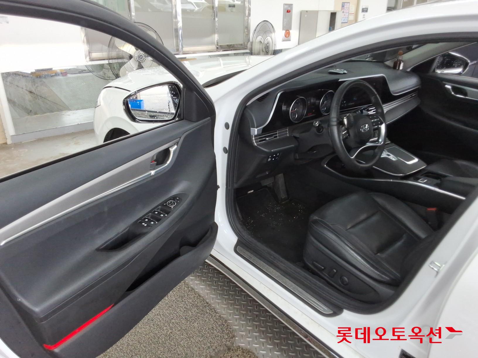 2021 - hyundai grandeur