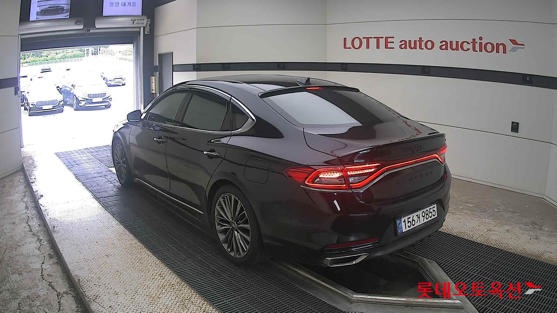 2018 - hyundai grandeur