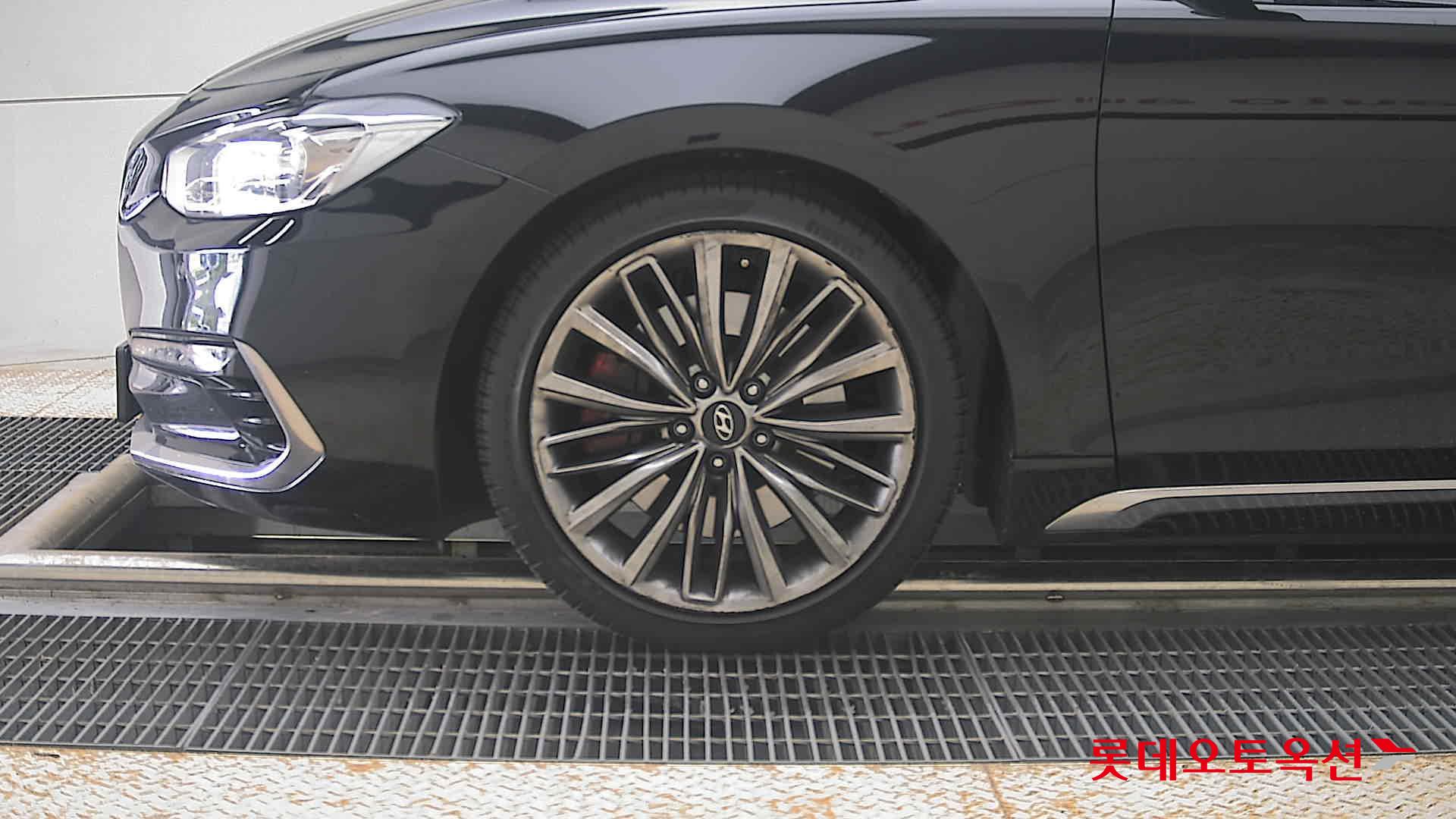 2018 - hyundai grandeur