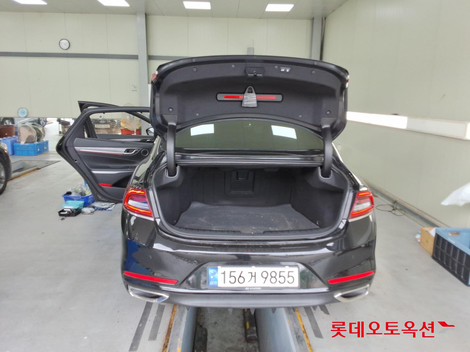 2018 - hyundai grandeur