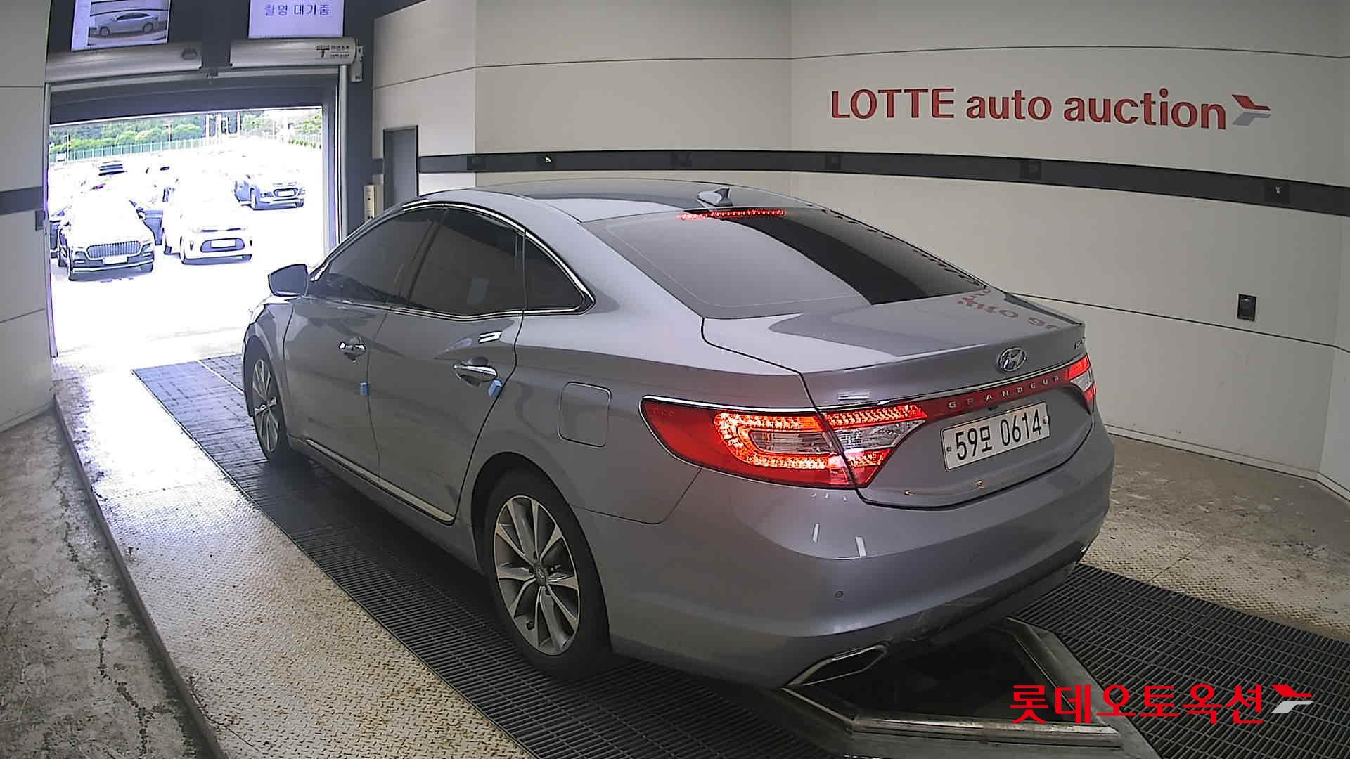 2017 - hyundai grandeur