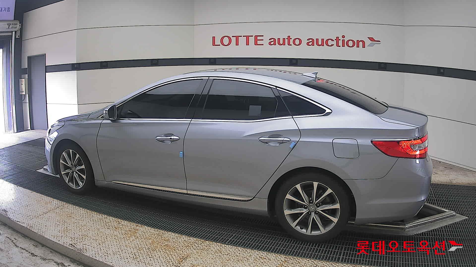 2017 - hyundai grandeur