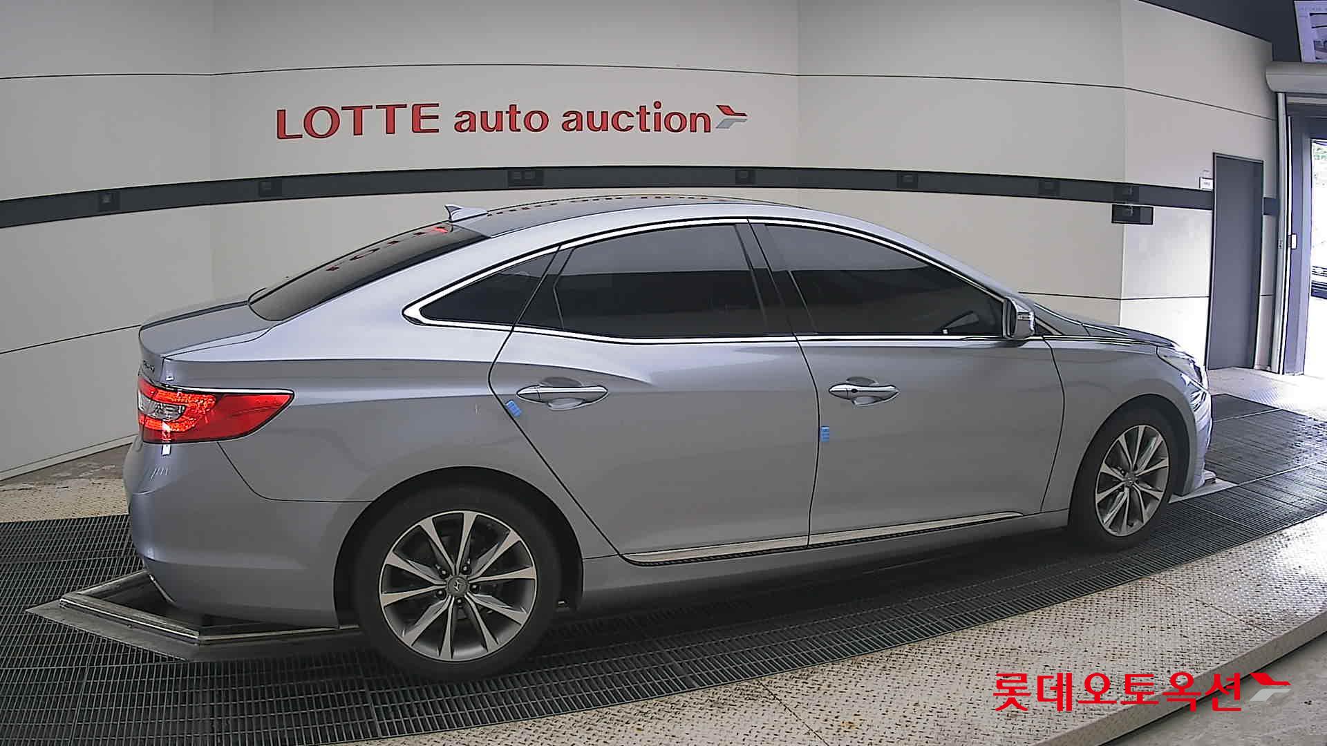 2017 - hyundai grandeur
