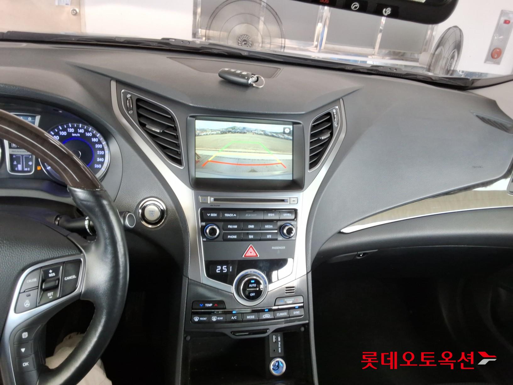 2017 - hyundai grandeur