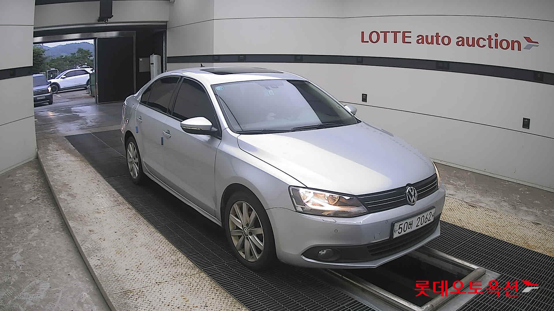 2013 - volkswagen jetta