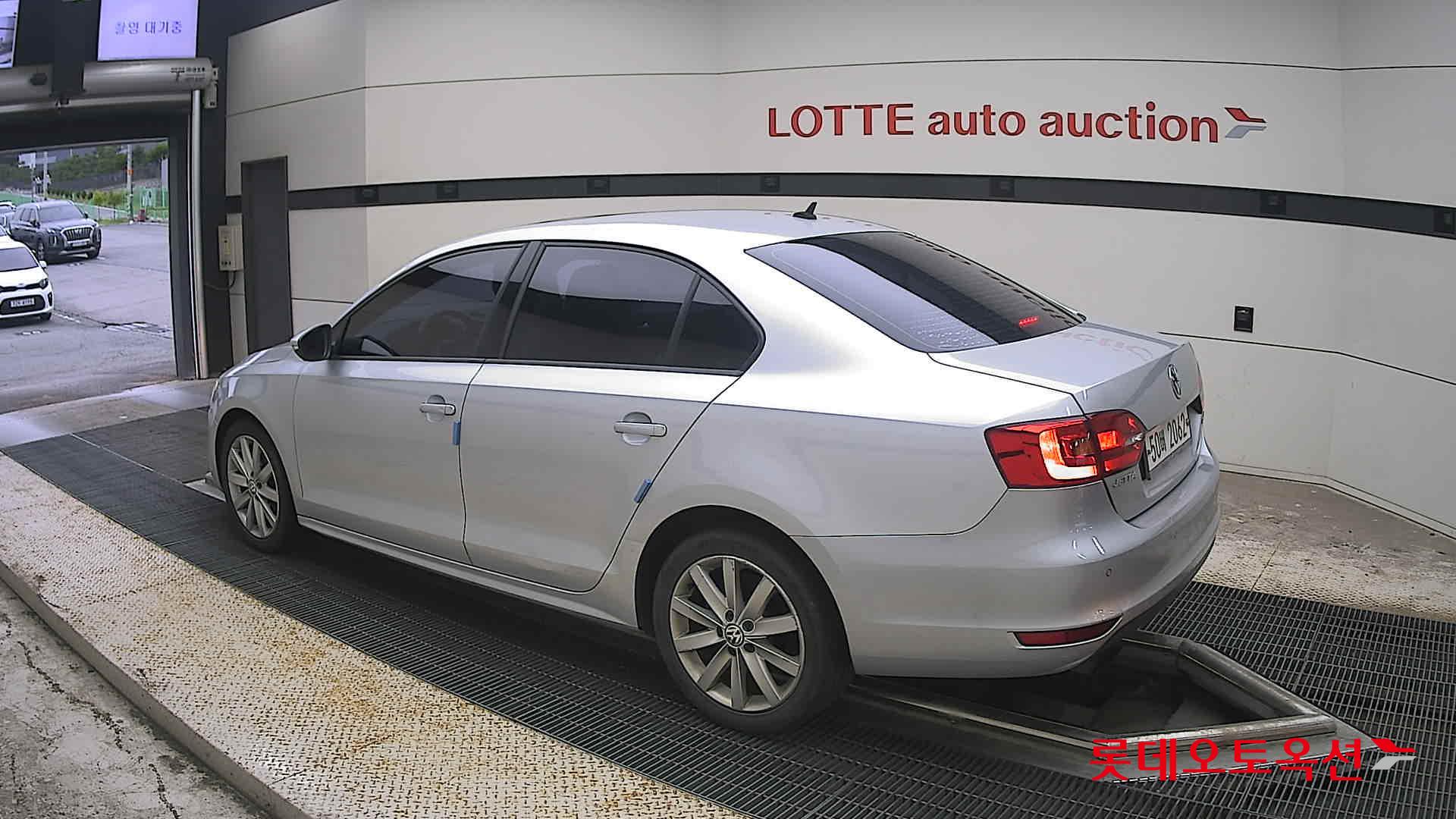 2013 - volkswagen jetta