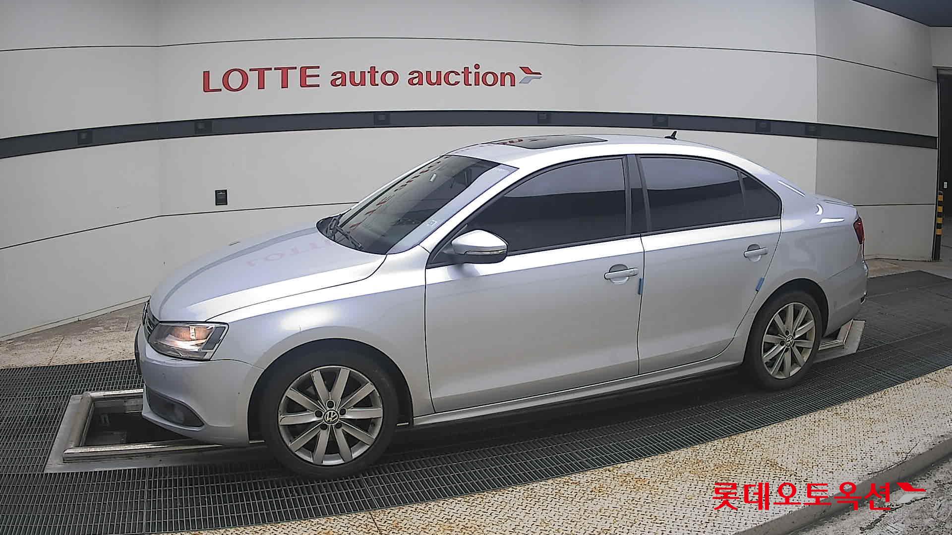 2013 - volkswagen jetta