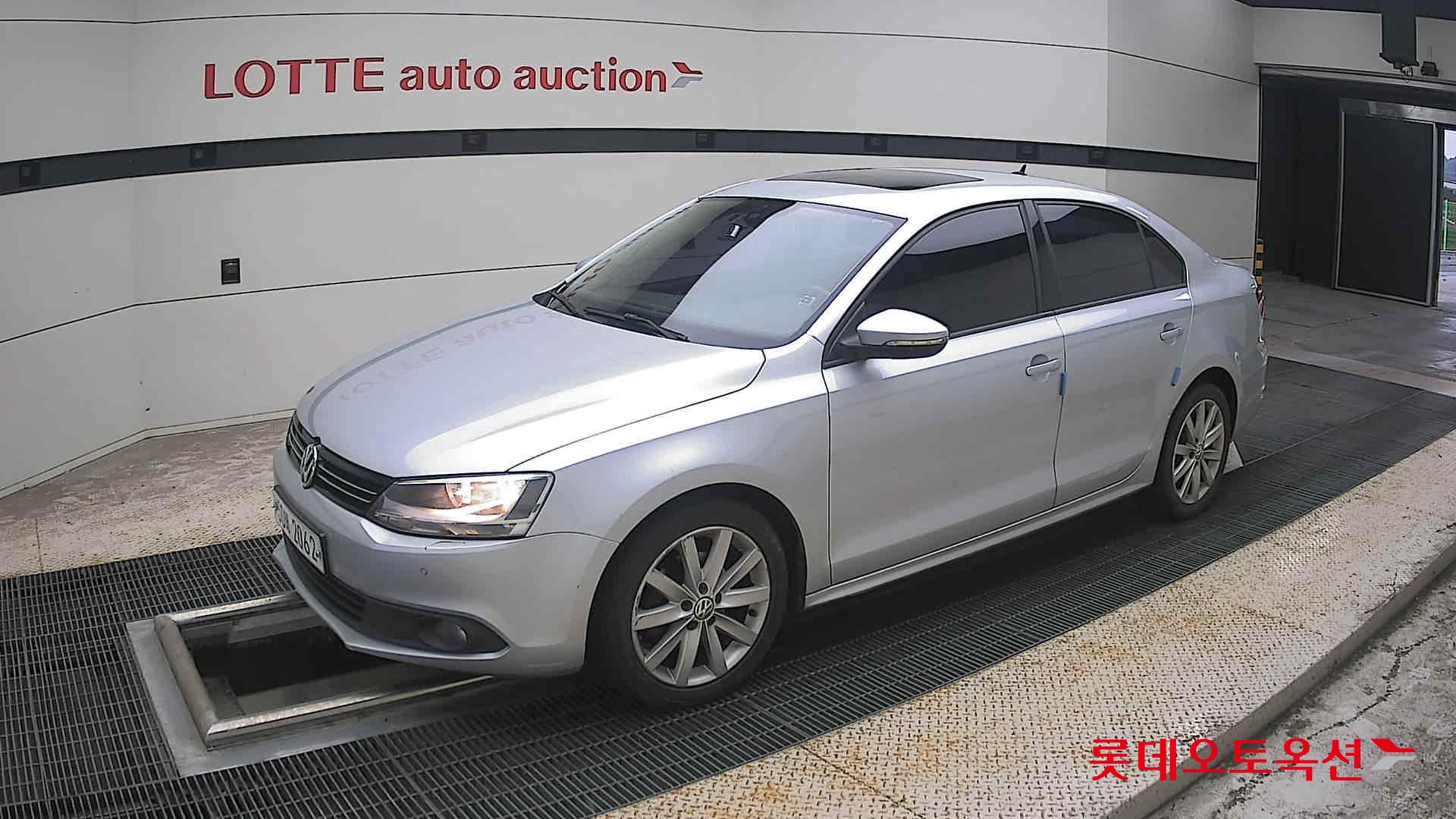 2013 - volkswagen jetta