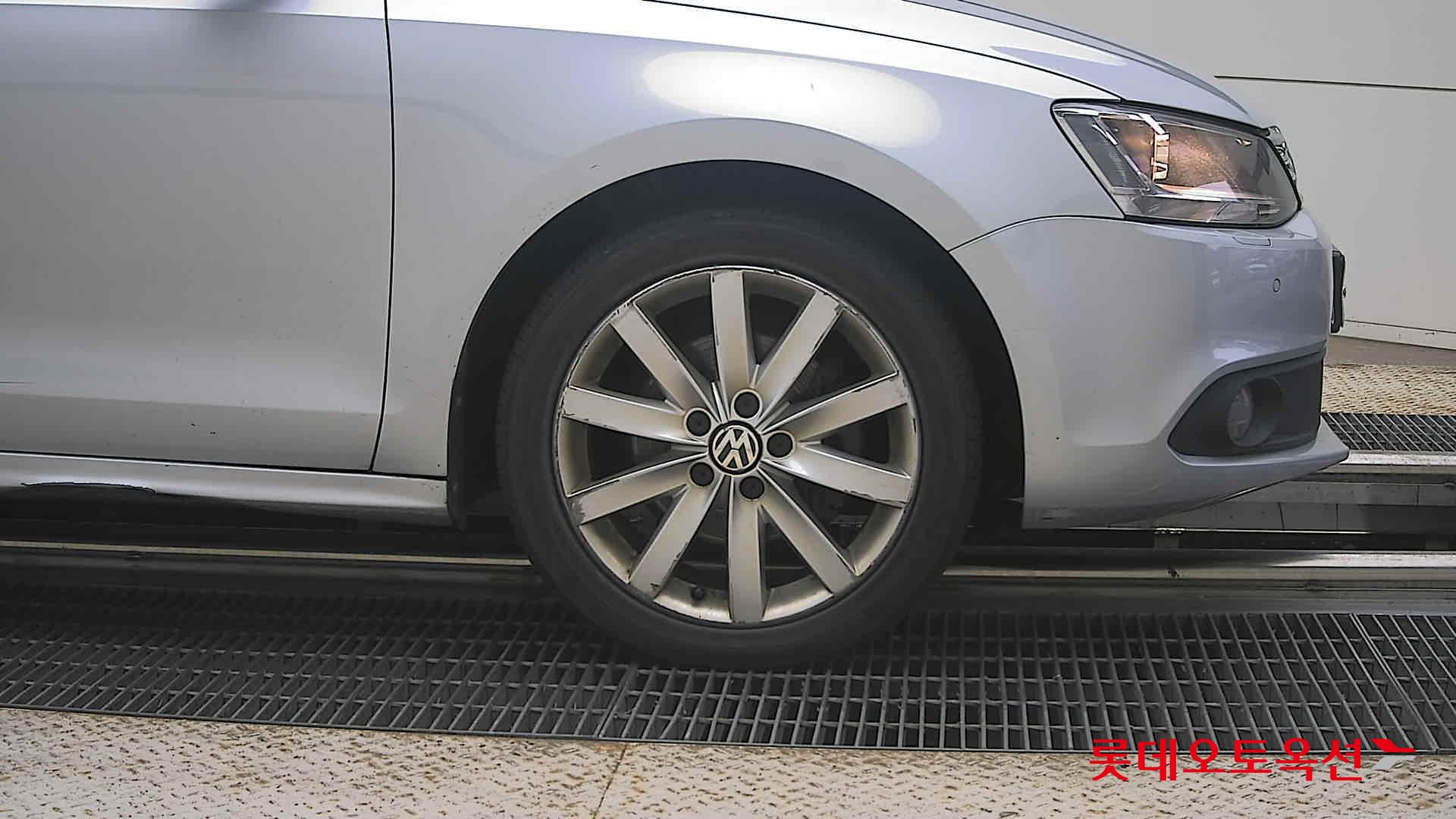 2013 - volkswagen jetta