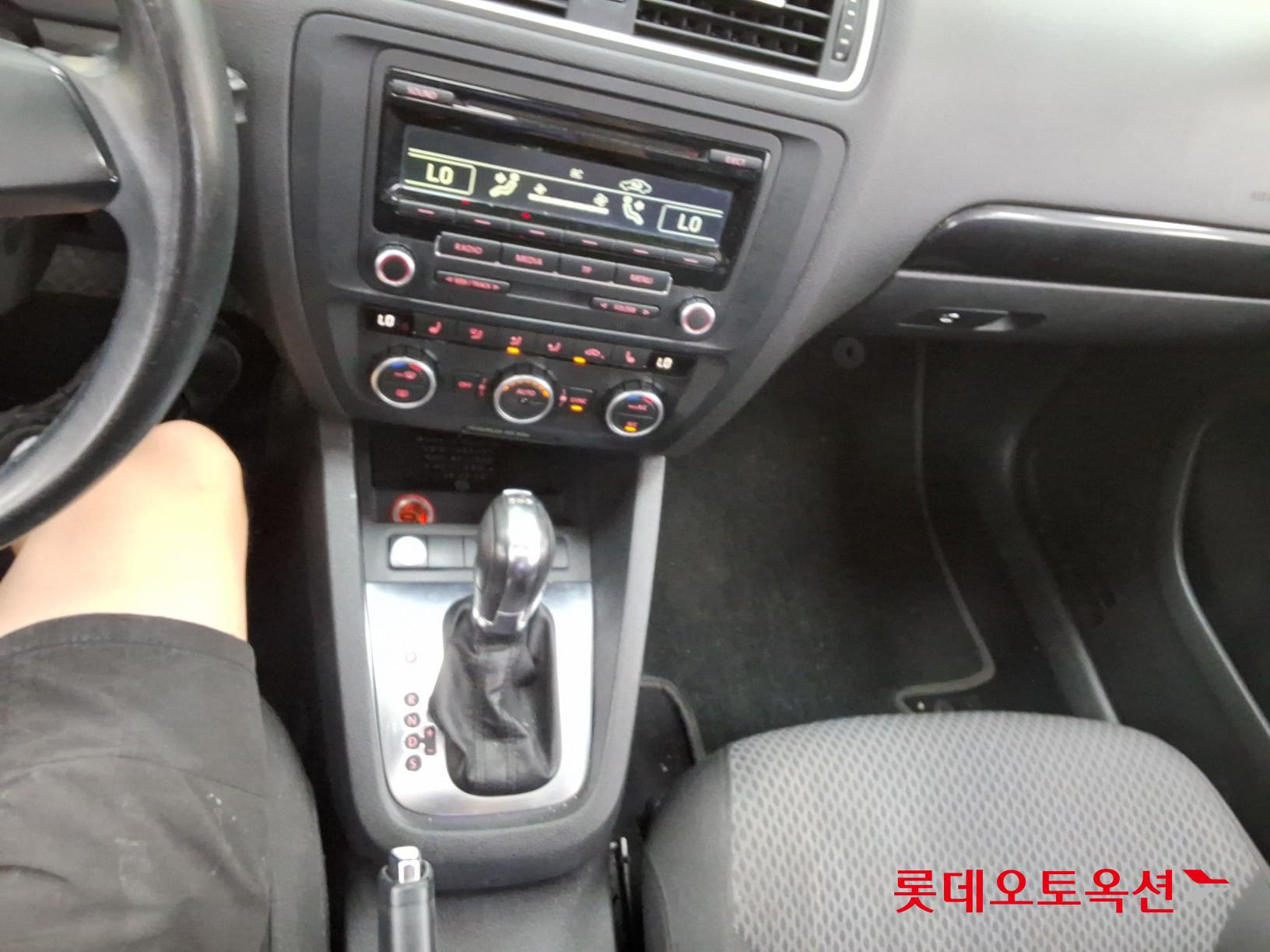 2013 - volkswagen jetta