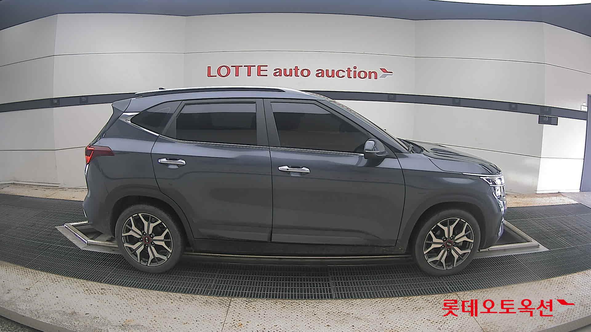 2020 - kia seltos
