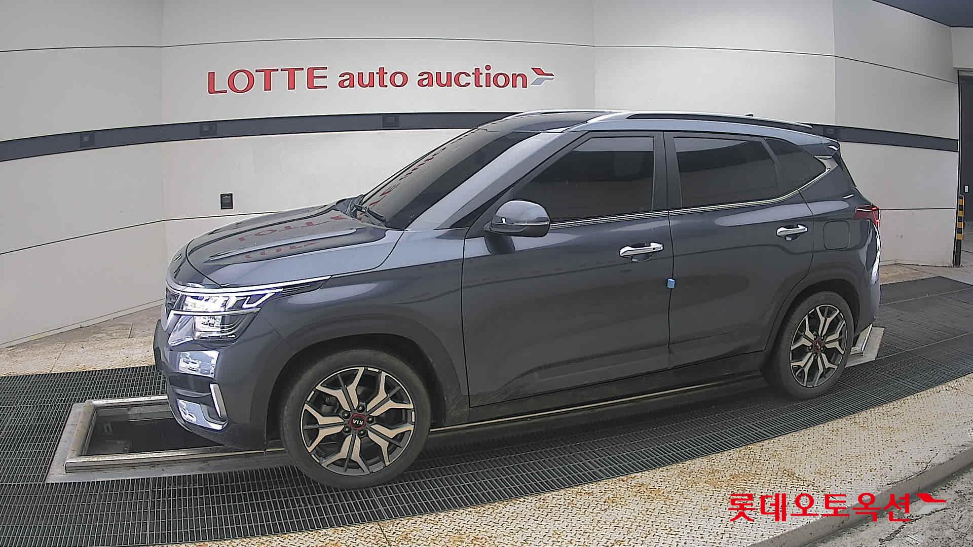 2020 - kia seltos