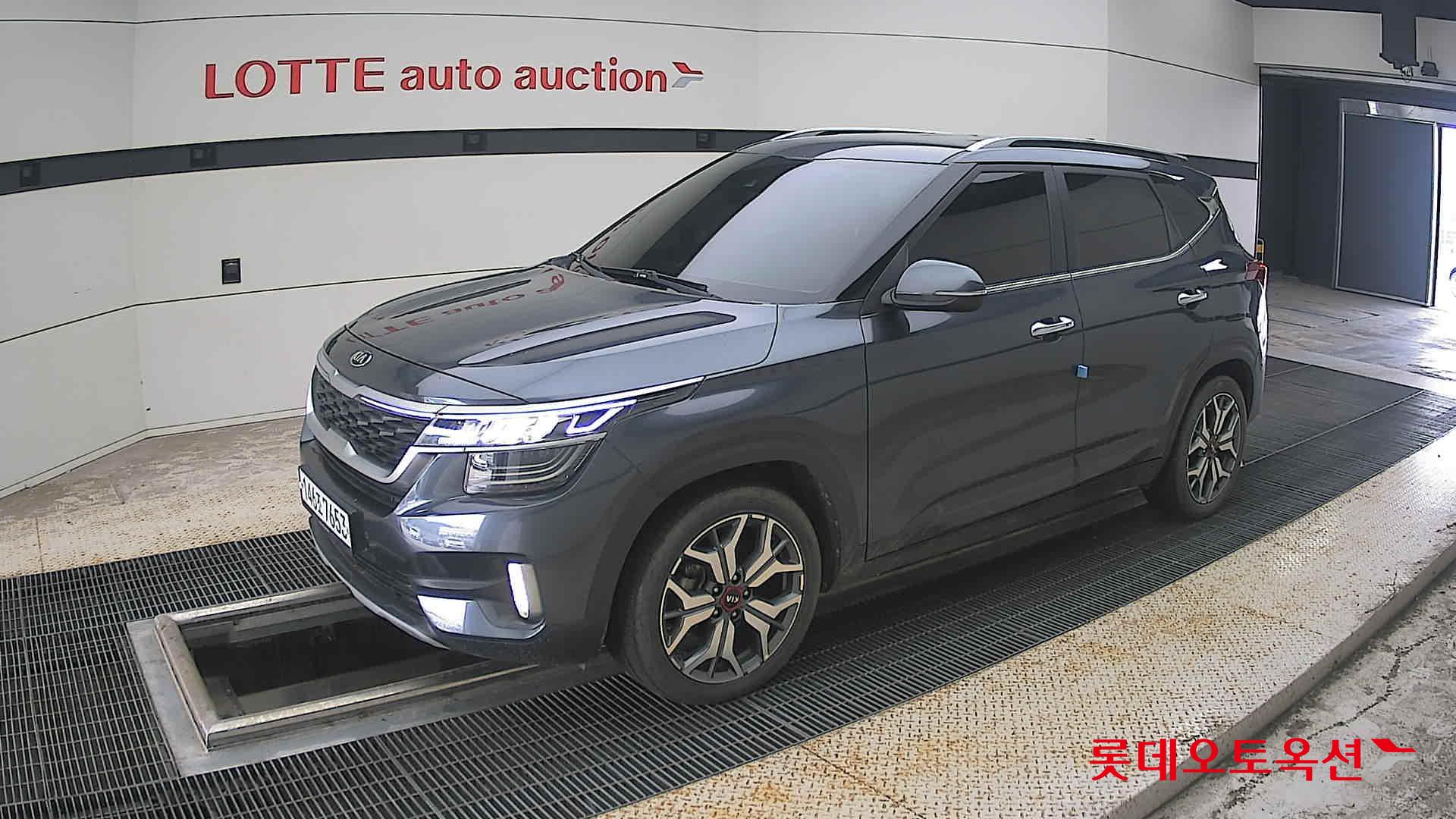 2020 - kia seltos