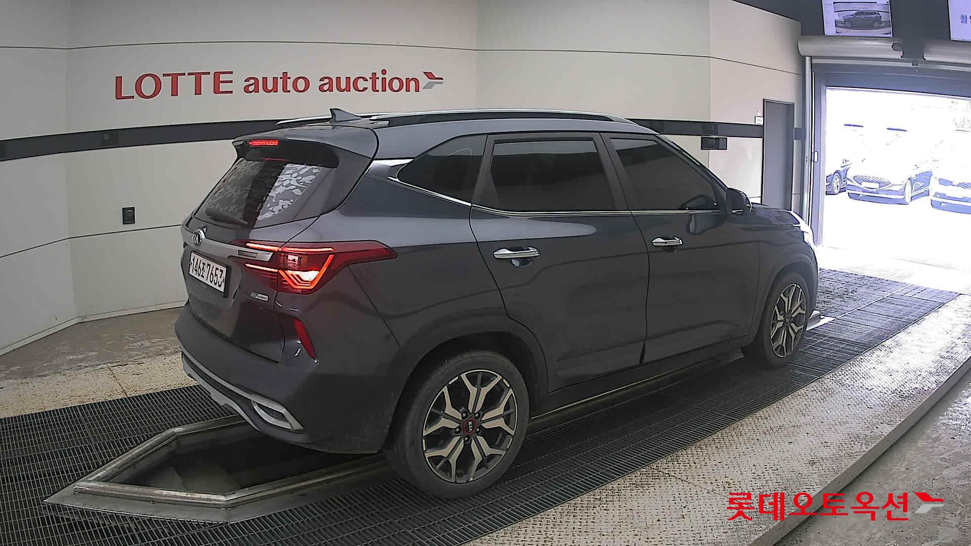 2020 - kia seltos
