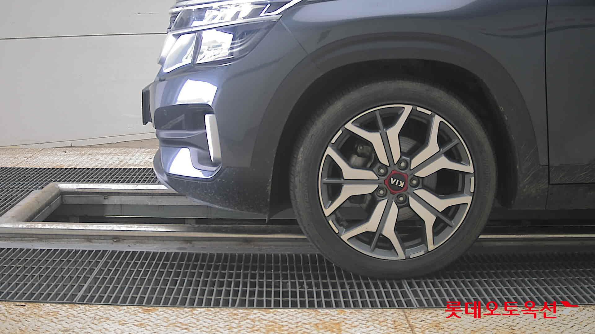 2020 - kia seltos