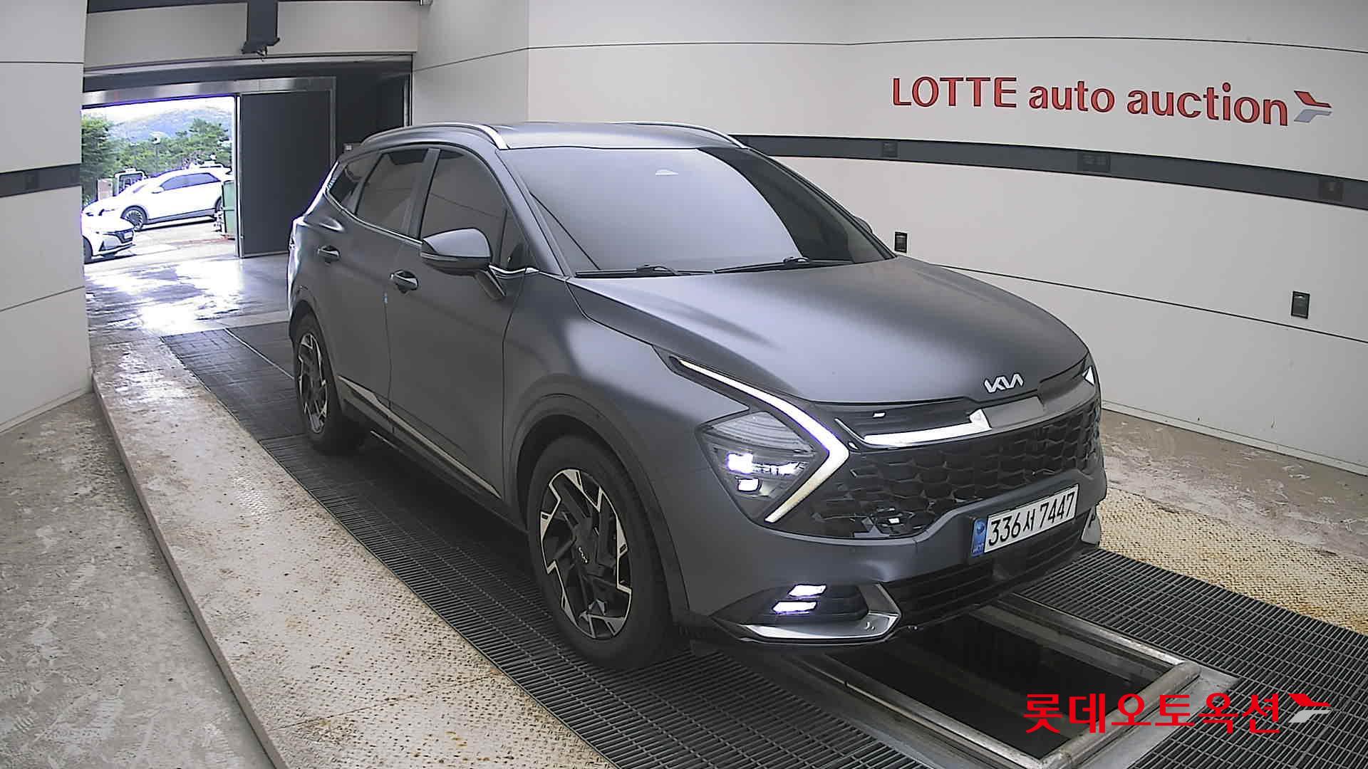 2022 - kia sportage