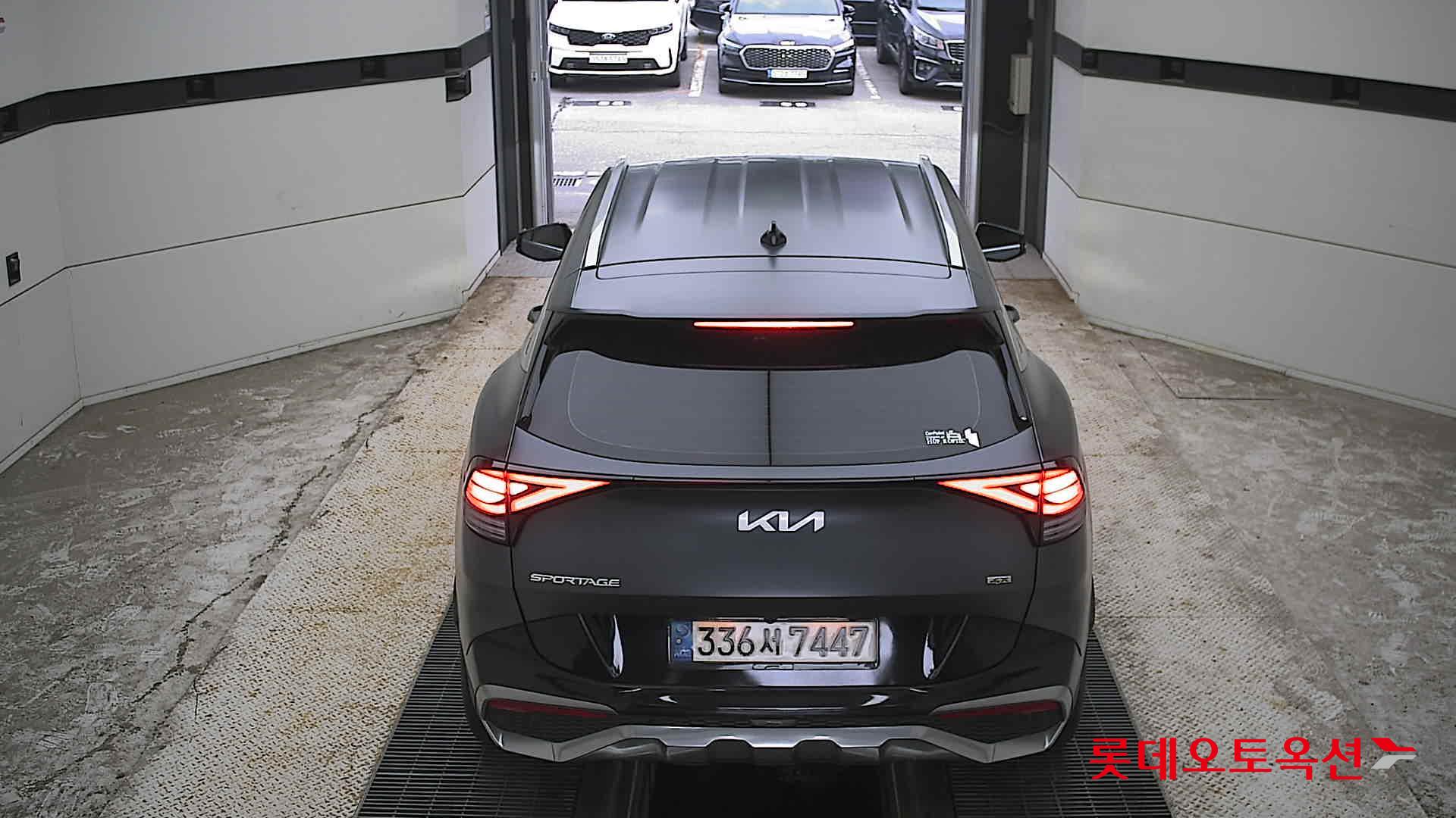 2022 - kia sportage