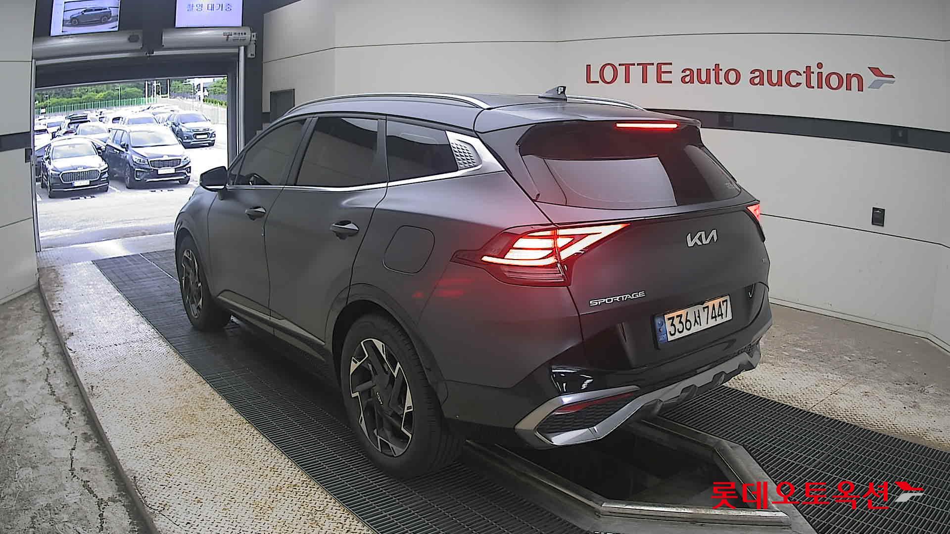 2022 - kia sportage