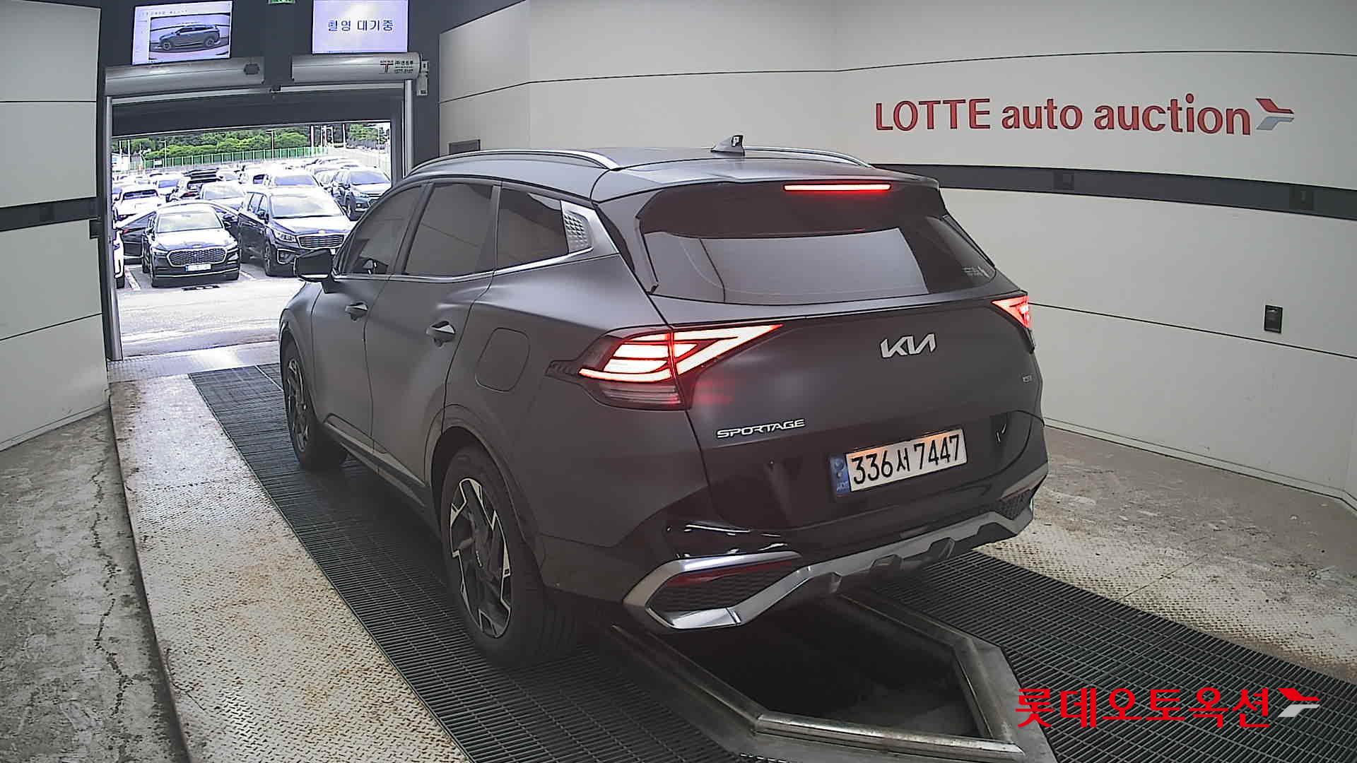 2022 - kia sportage