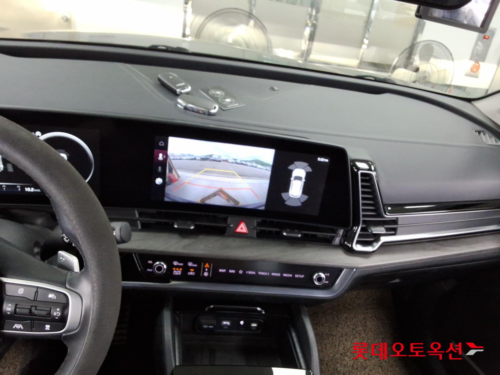 2022 - kia sportage