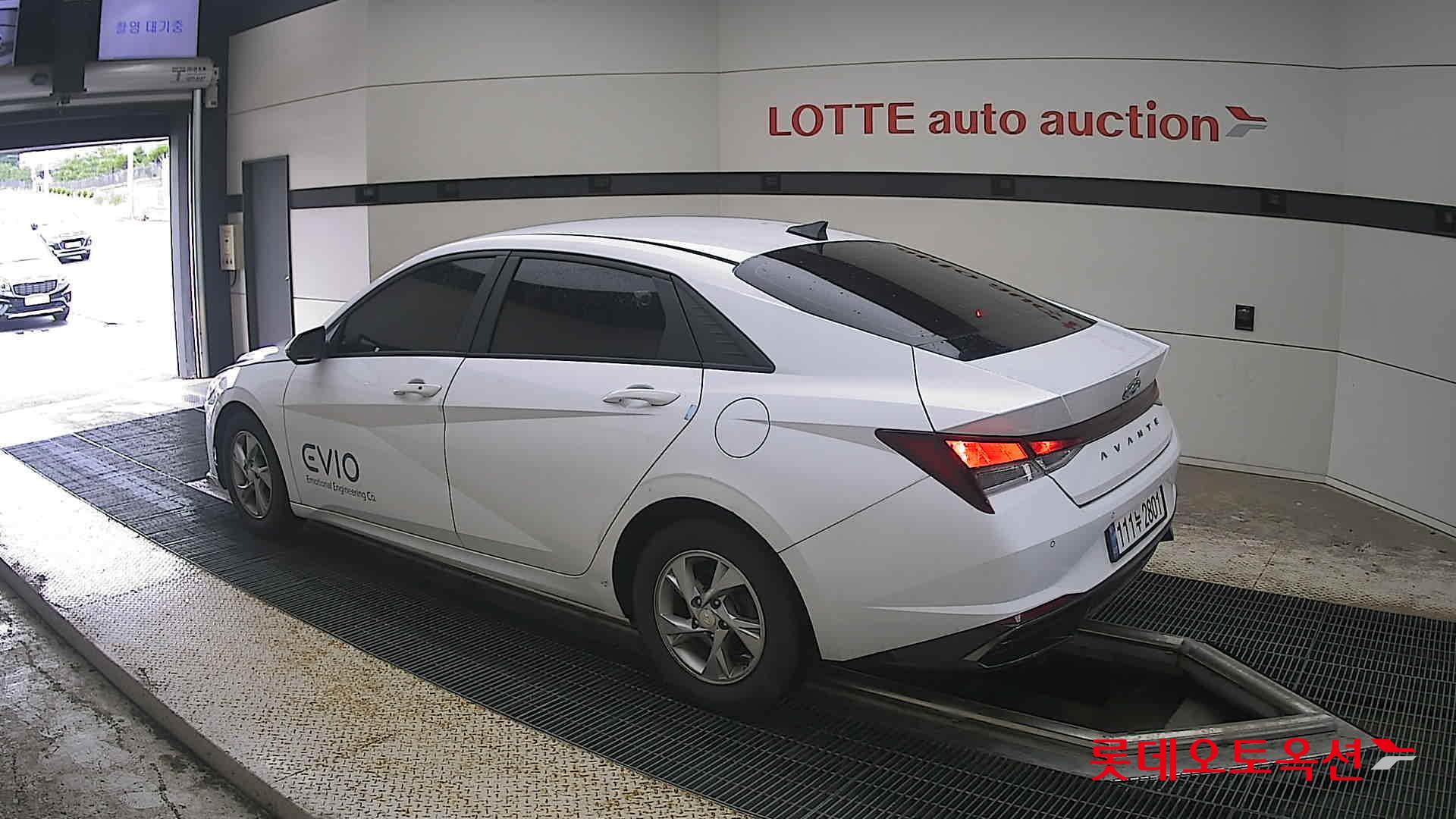 2021 - hyundai avante