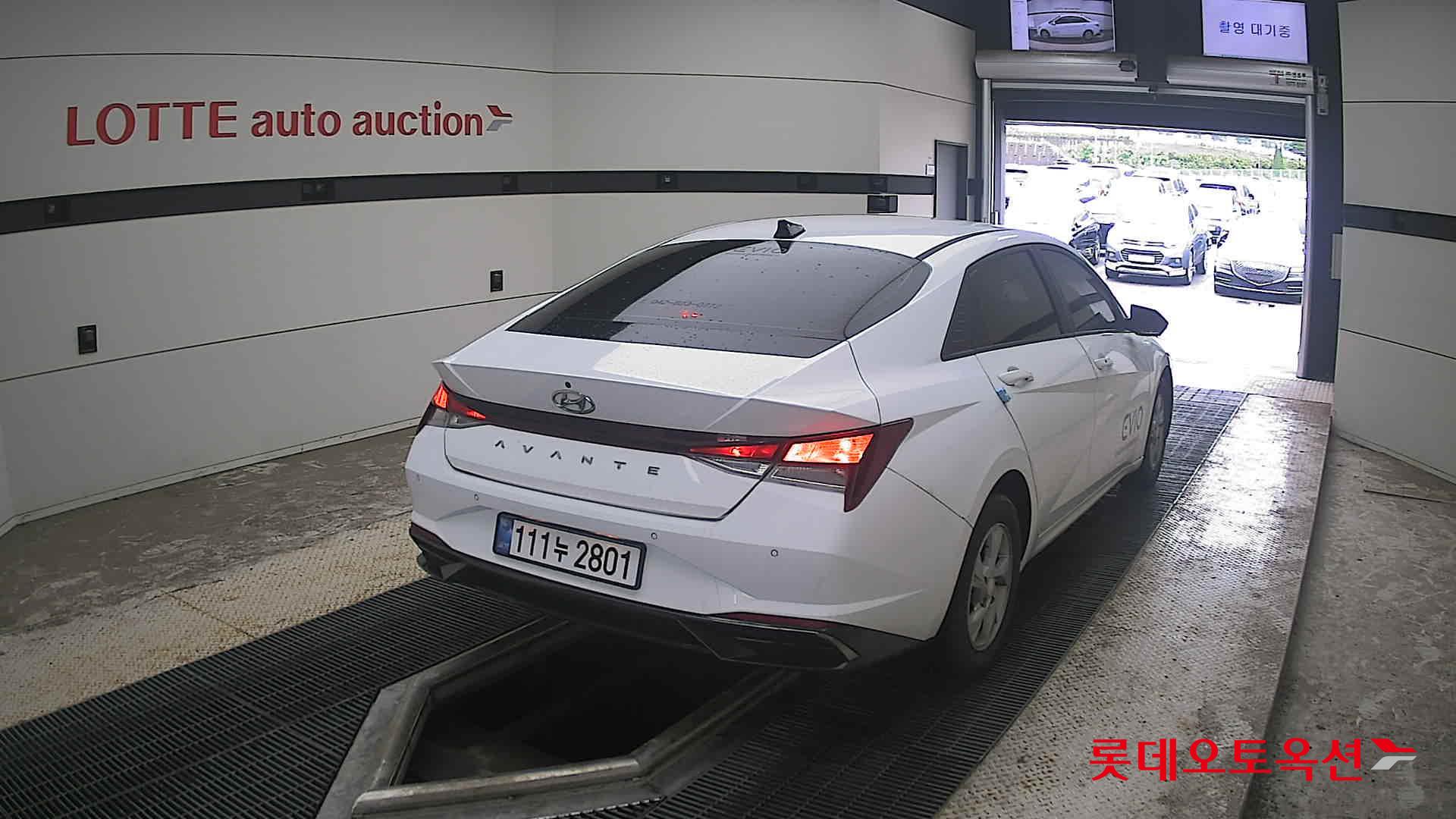 2021 - hyundai avante