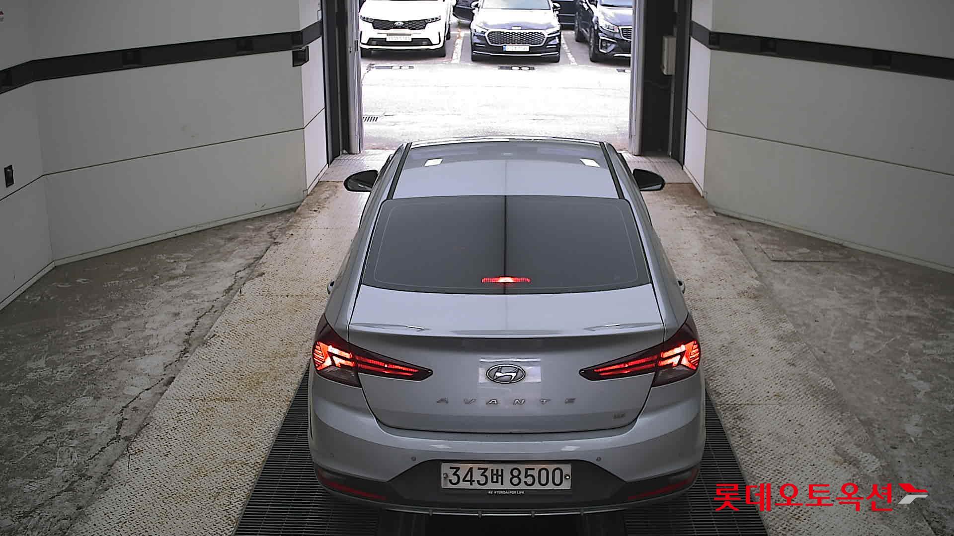 2020 - hyundai avante