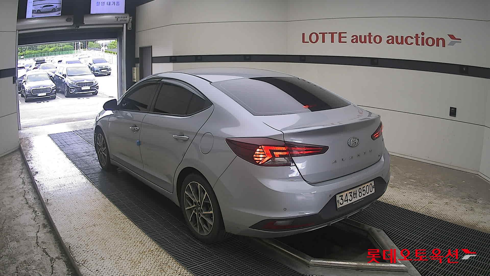 2020 - hyundai avante