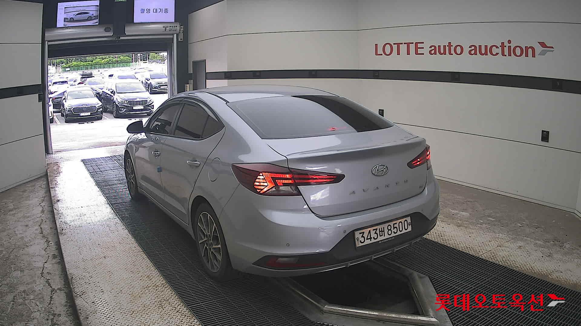 2020 - hyundai avante