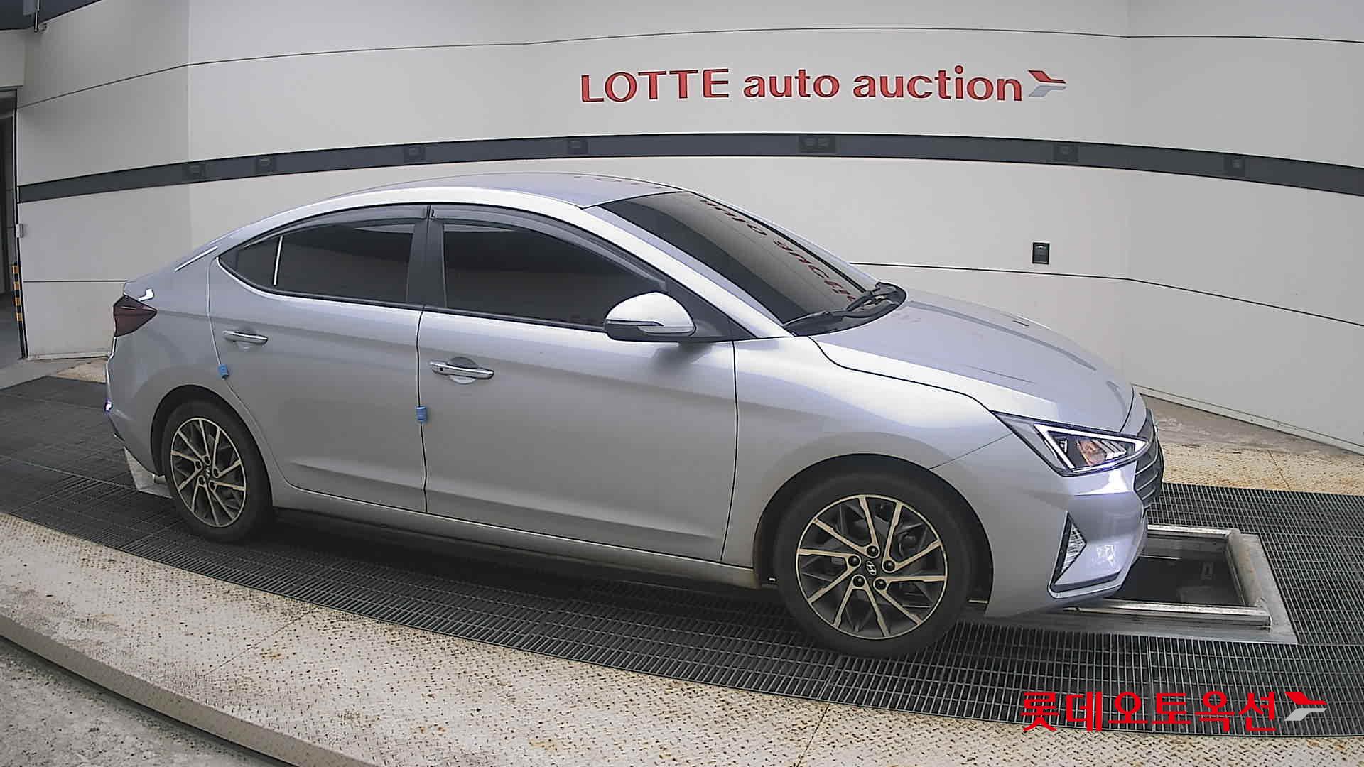 2020 - hyundai avante
