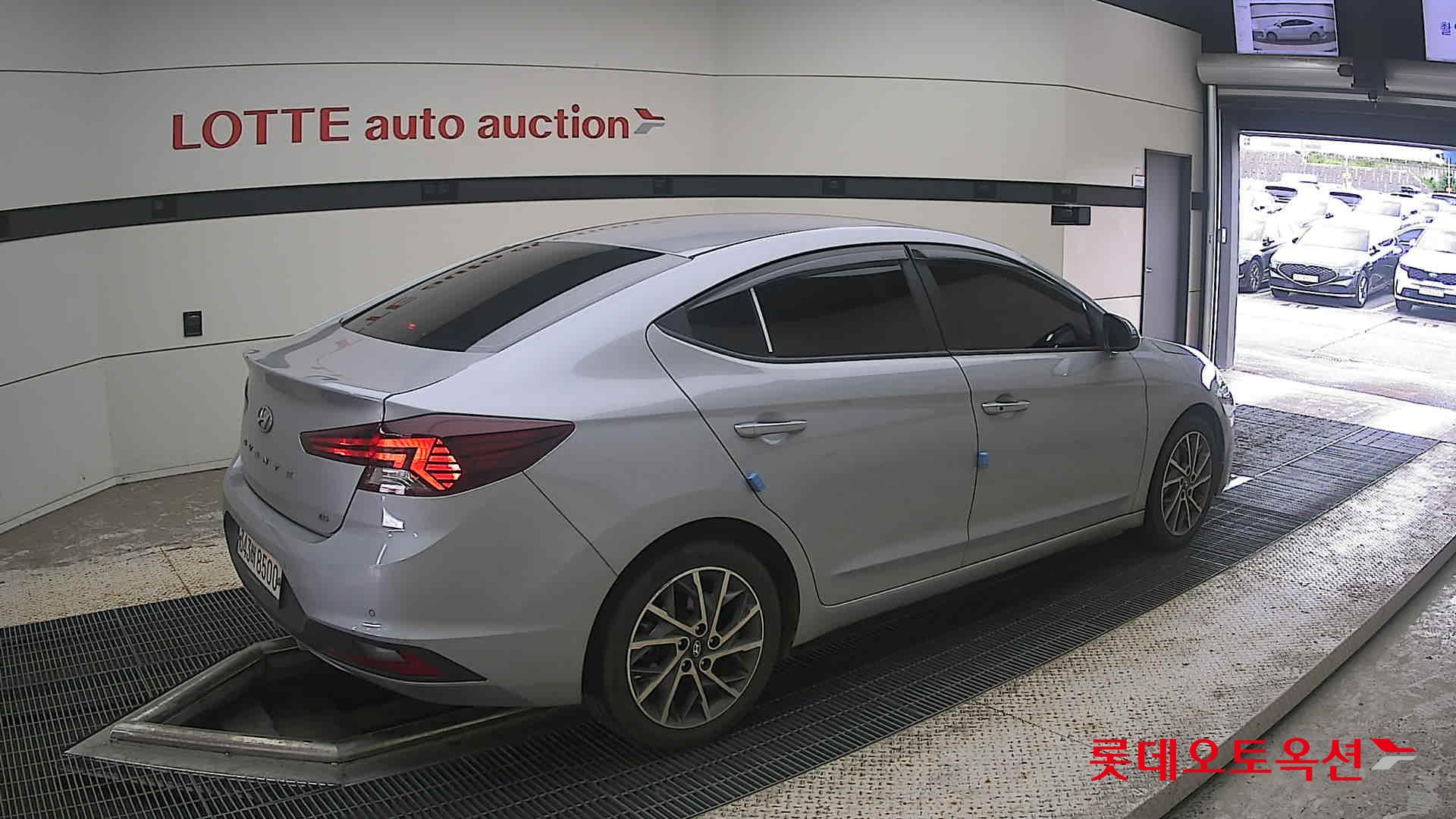 2020 - hyundai avante