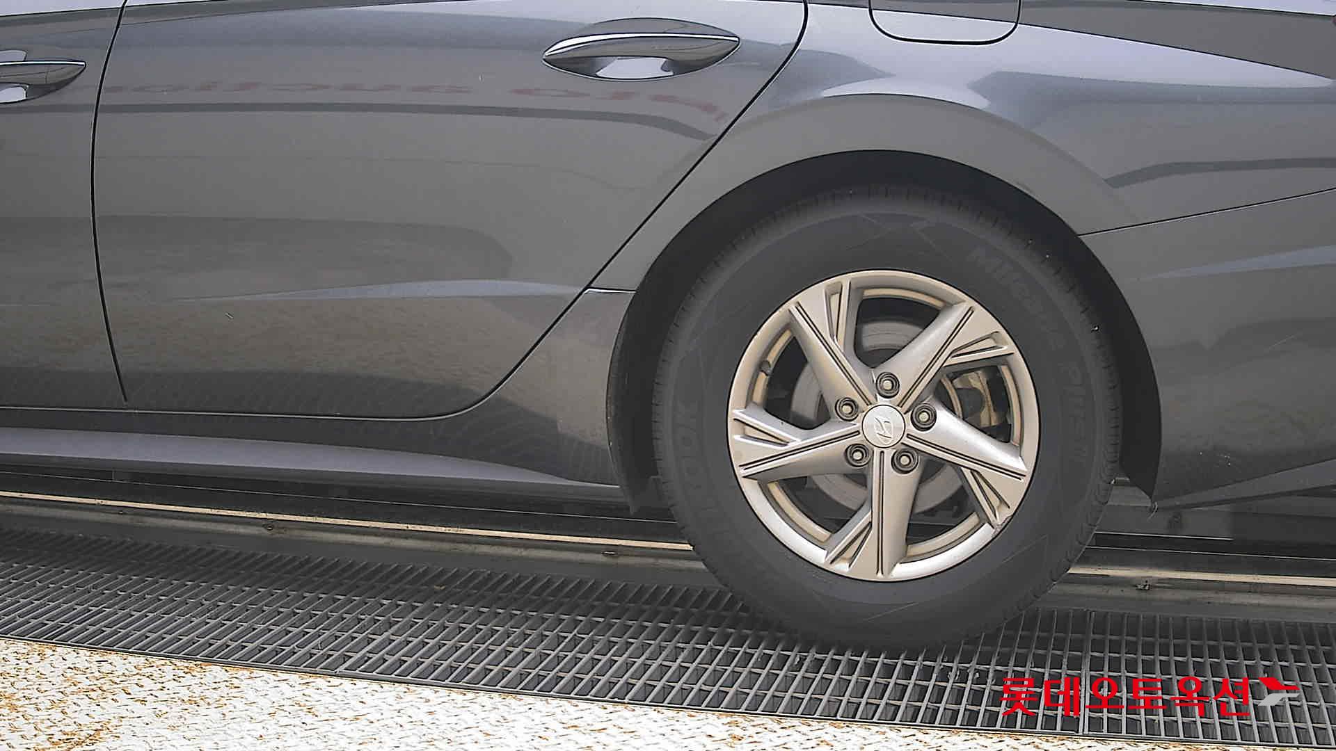 2020 - hyundai sonata