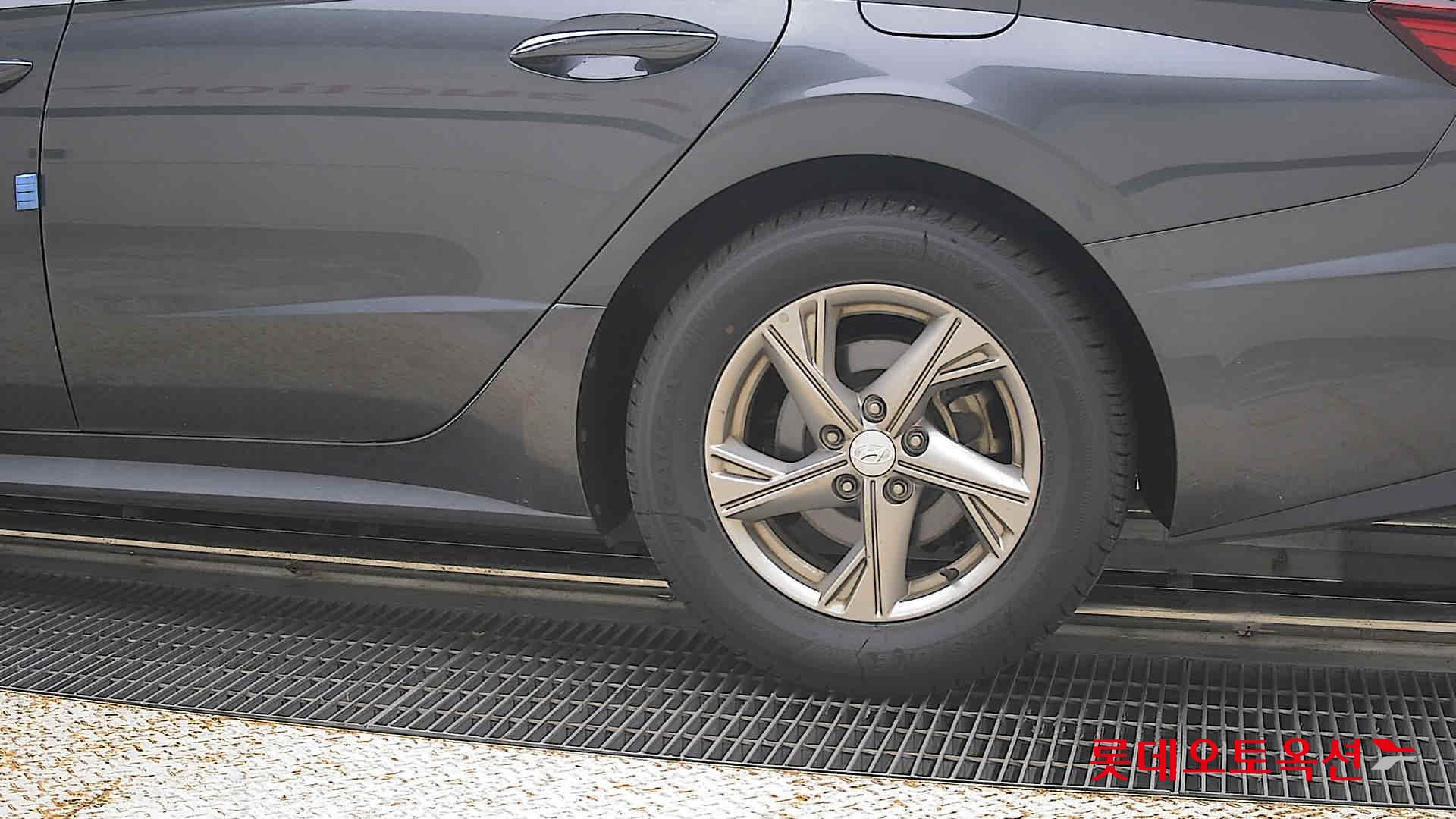 2020 - hyundai sonata