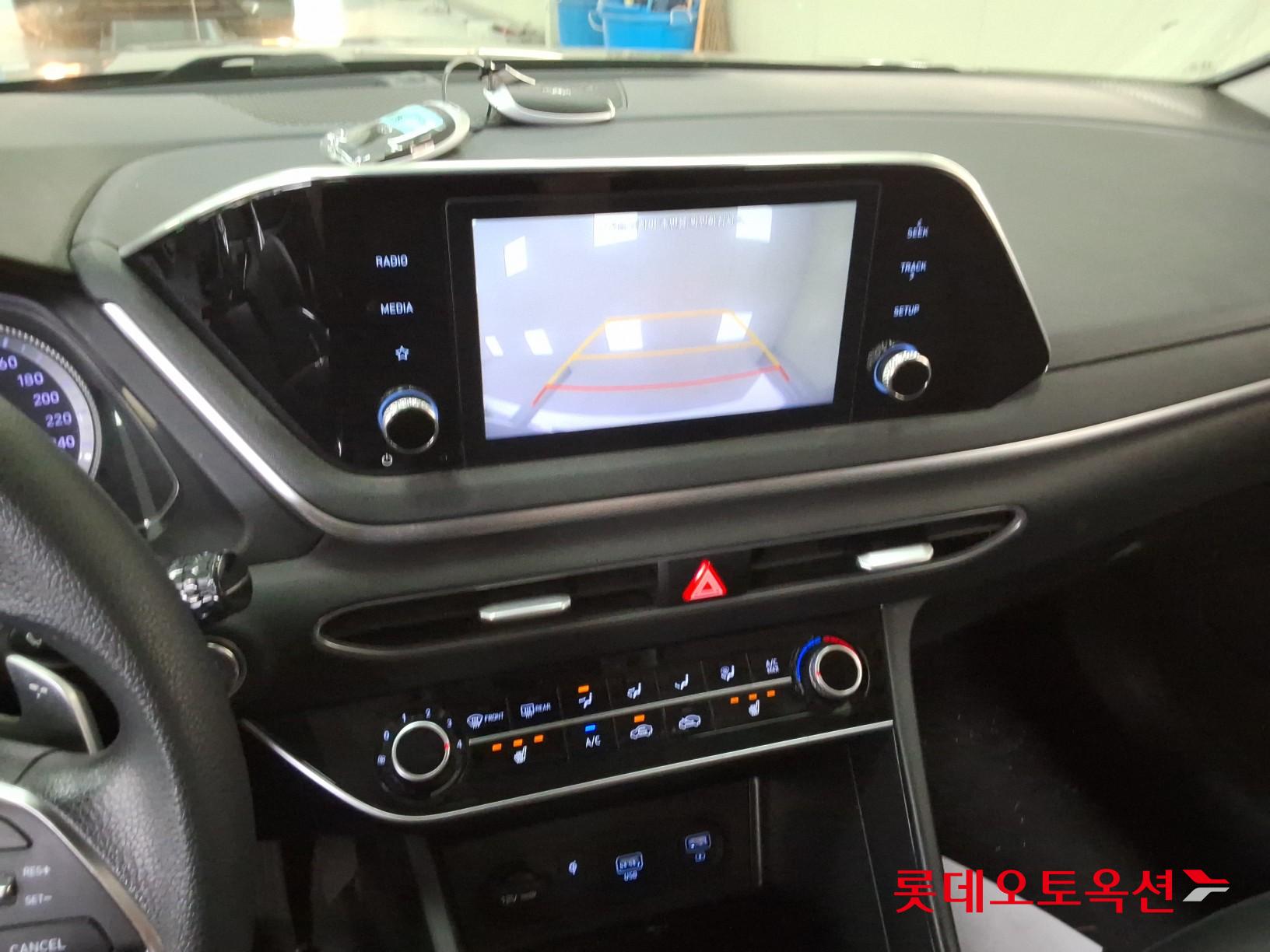2020 - hyundai sonata