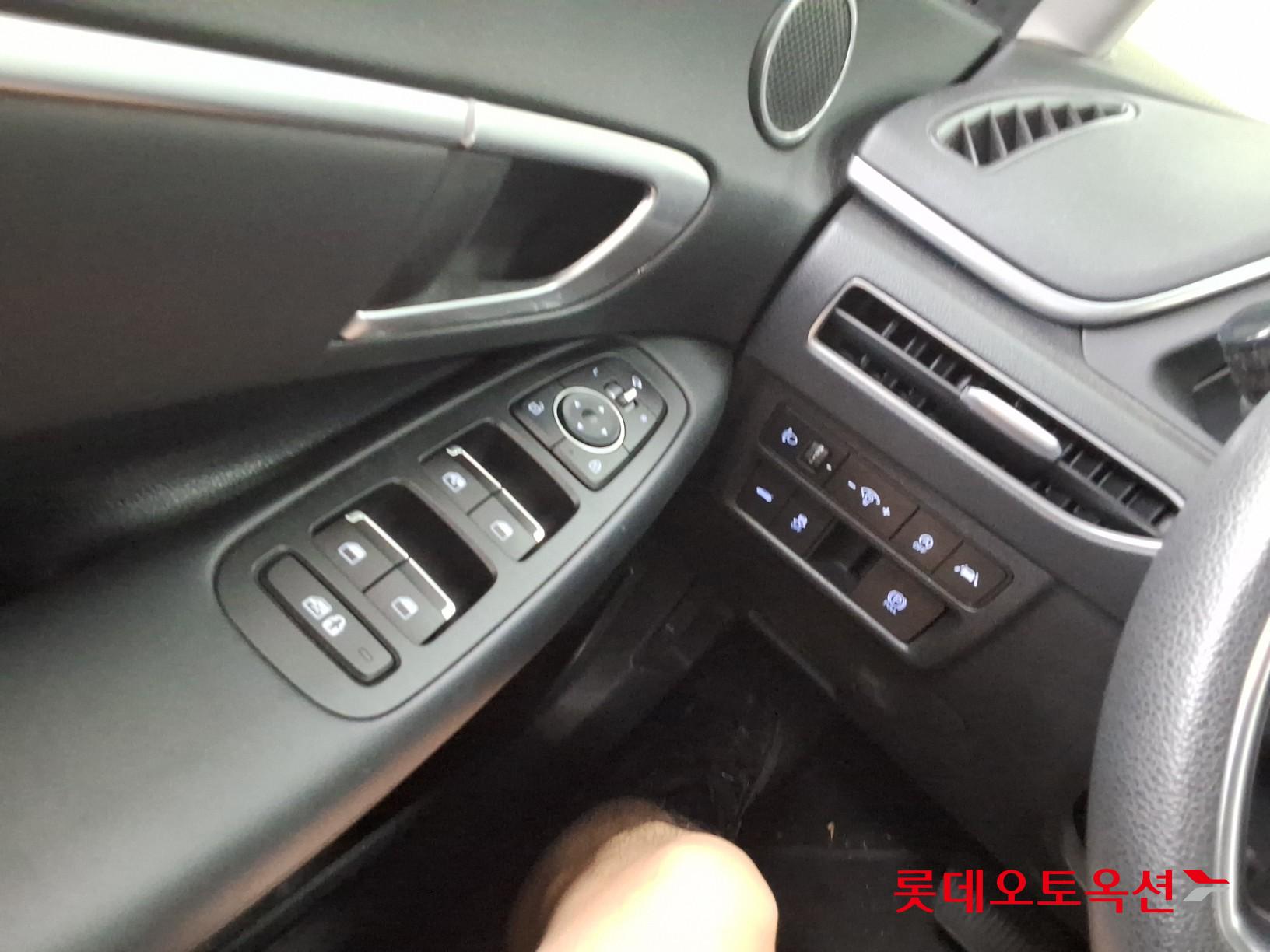 2020 - hyundai sonata