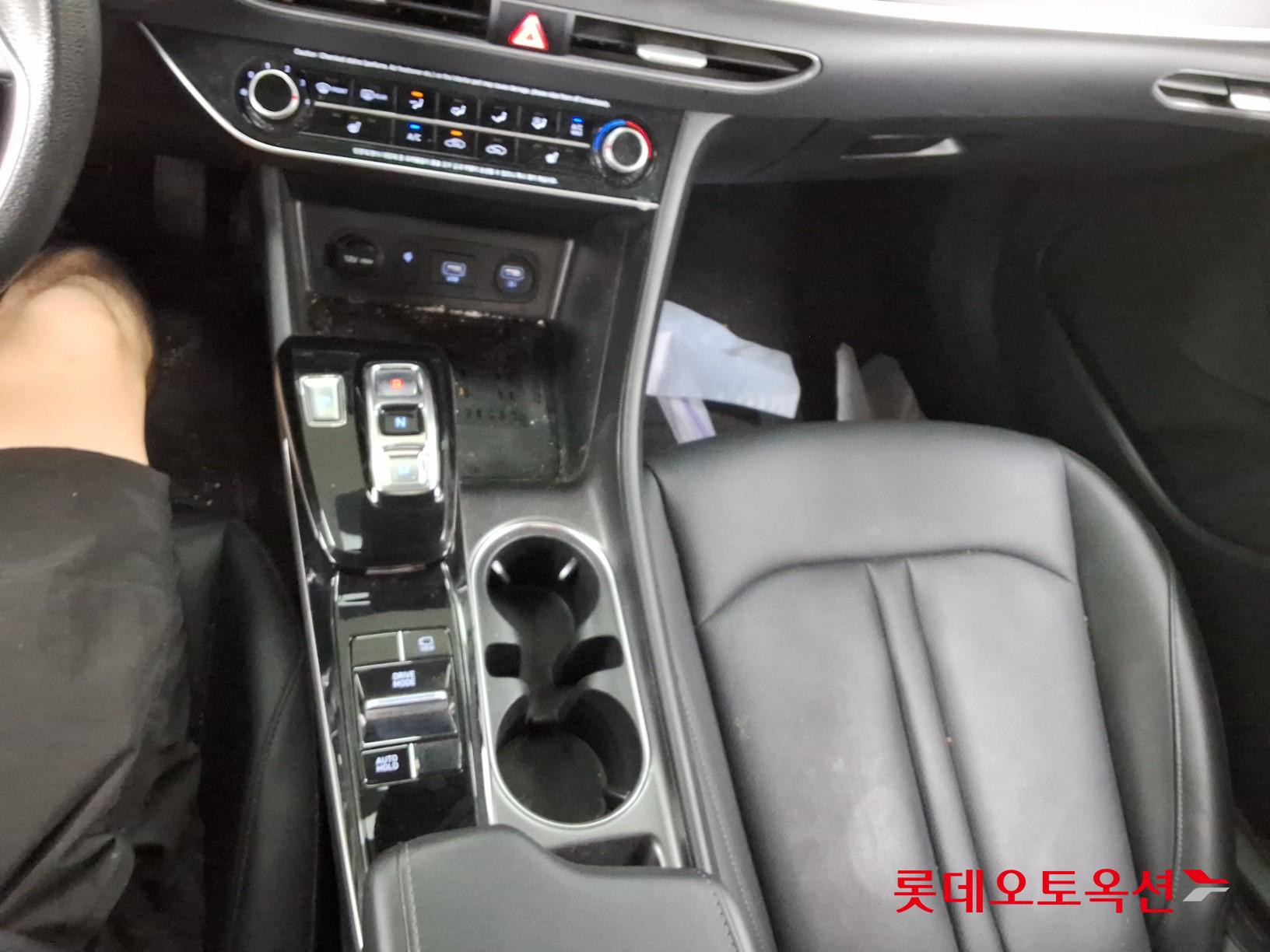 2020 - hyundai sonata
