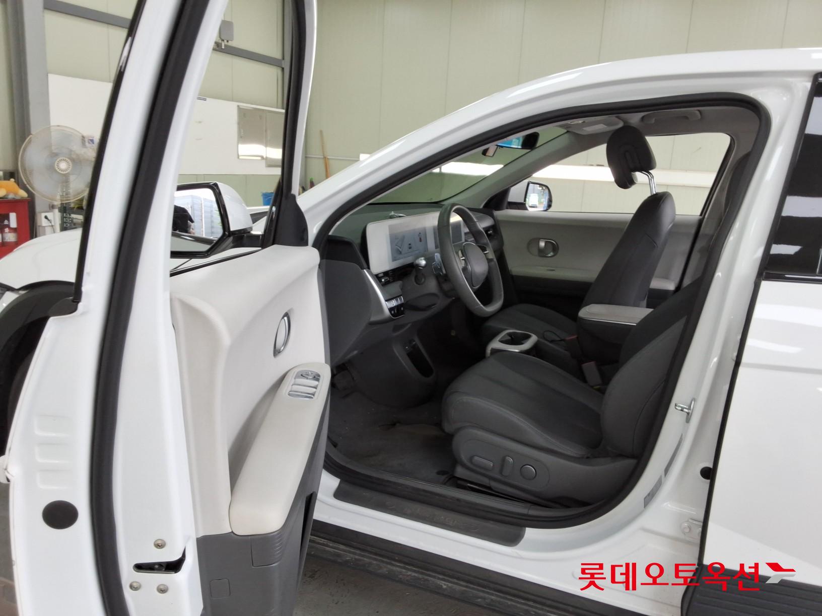 2023 - hyundai ioniq