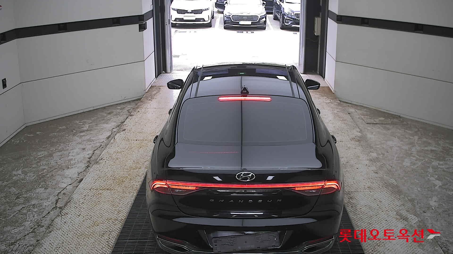 2022 - hyundai grandeur