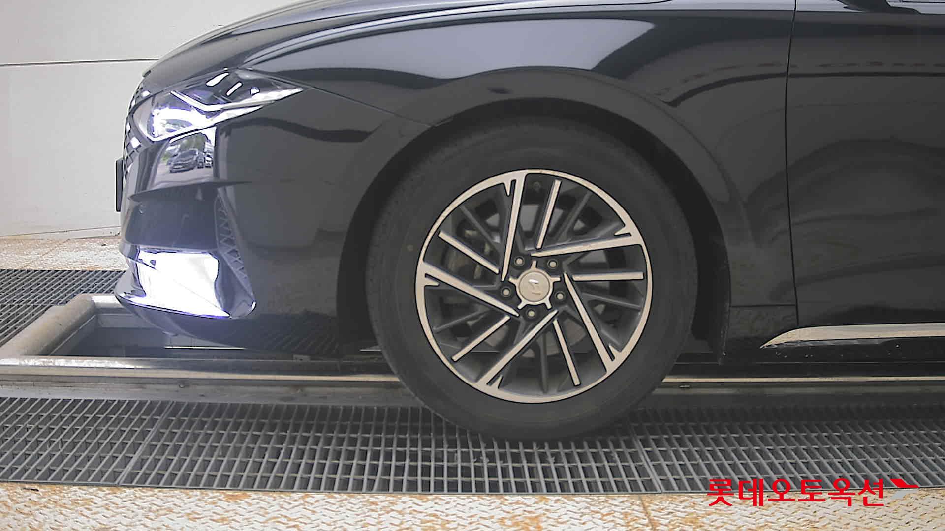 2022 - hyundai grandeur