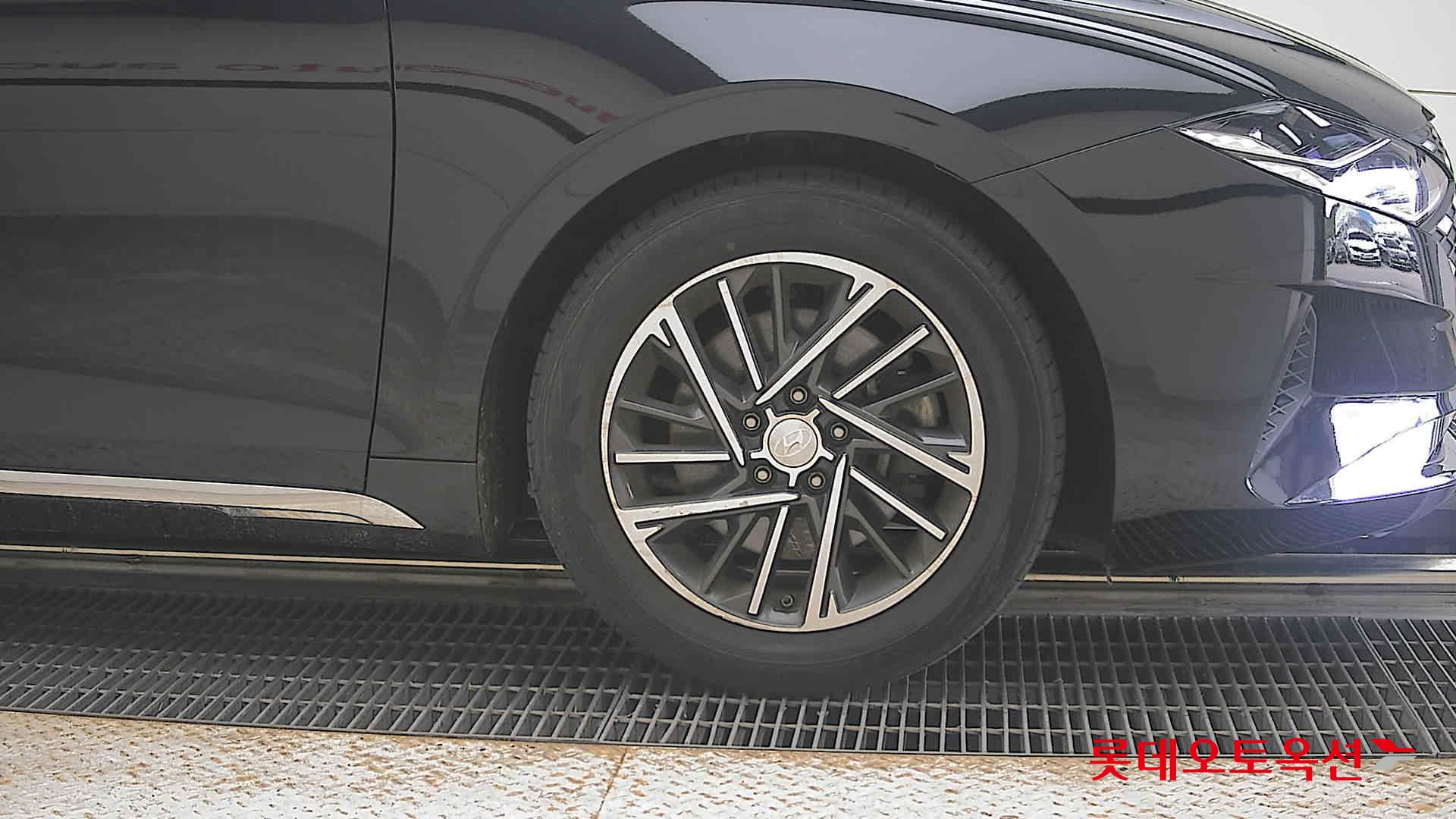 2022 - hyundai grandeur