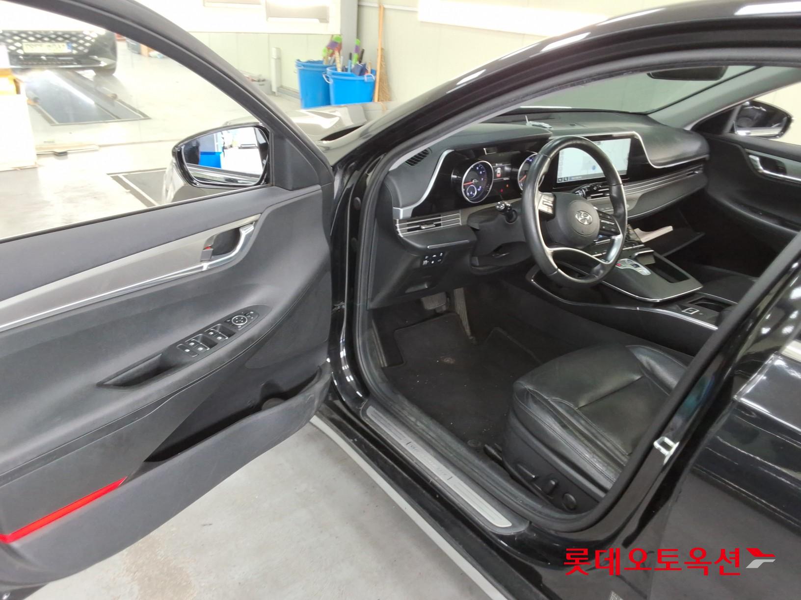 2022 - hyundai grandeur