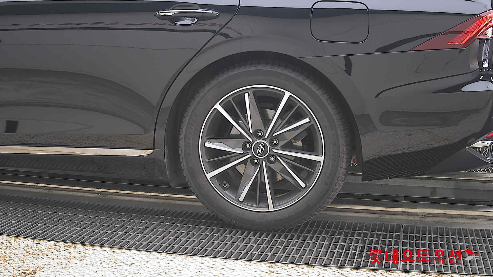 2023 - hyundai grandeur