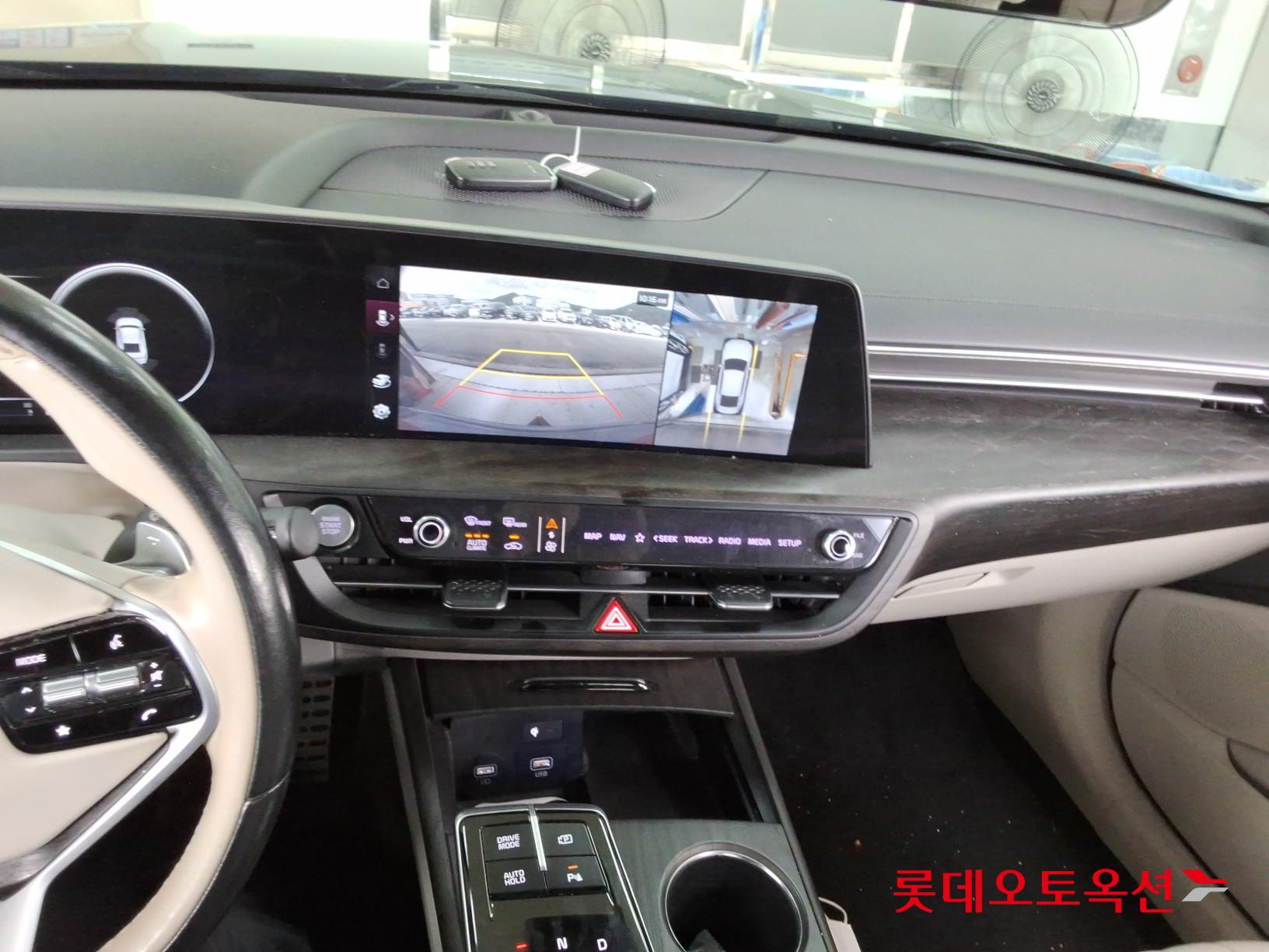 2022 - kia k8