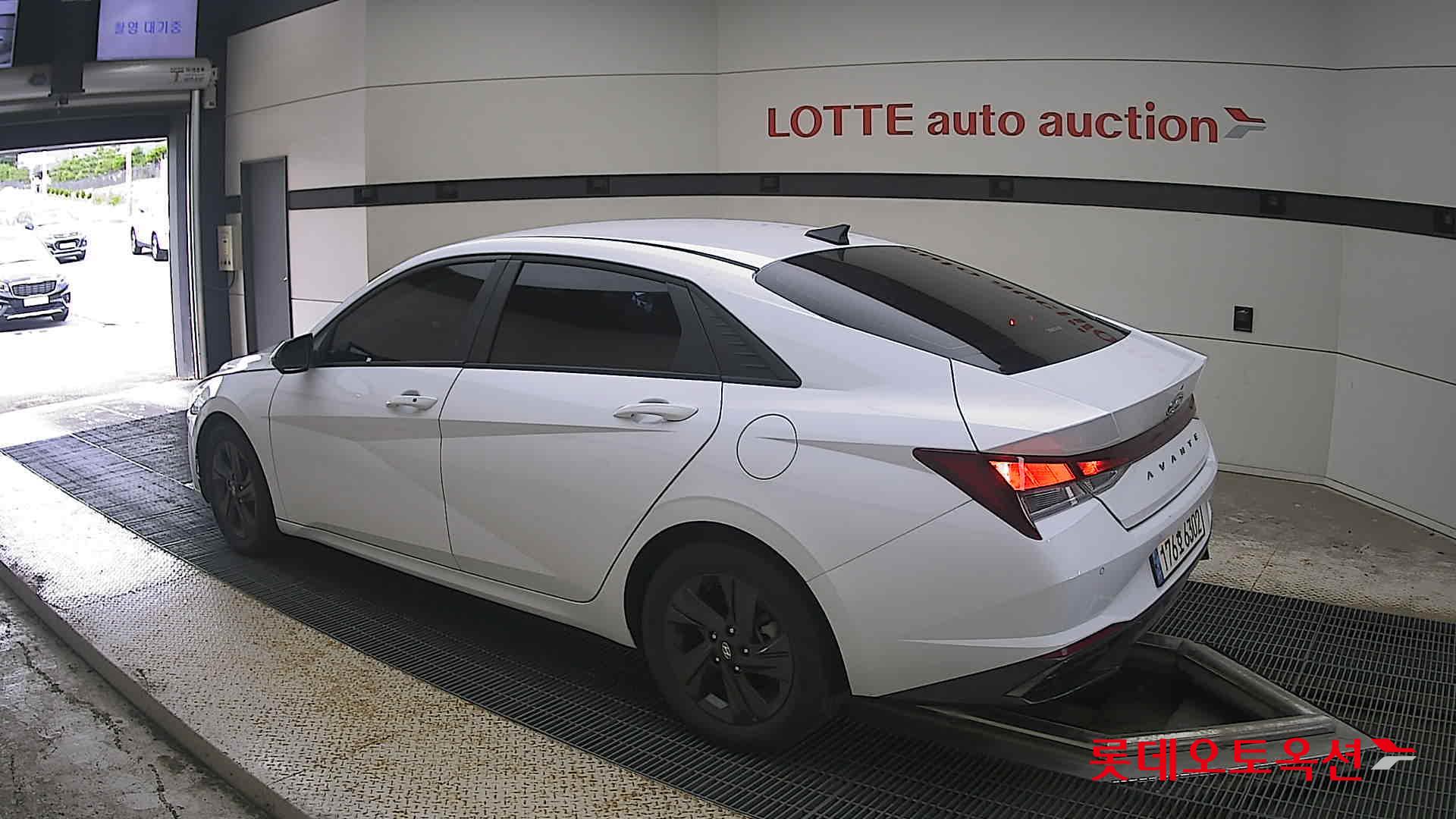 2023 - hyundai avante