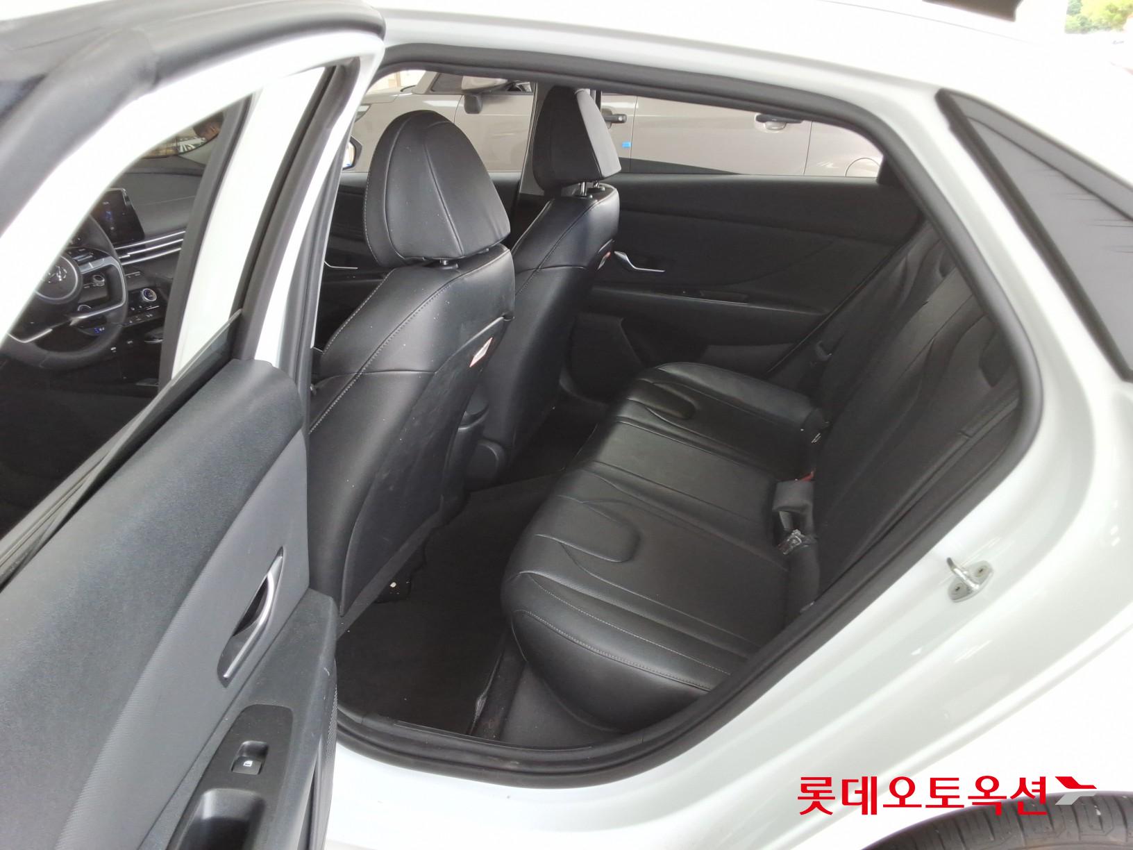 2023 - hyundai avante