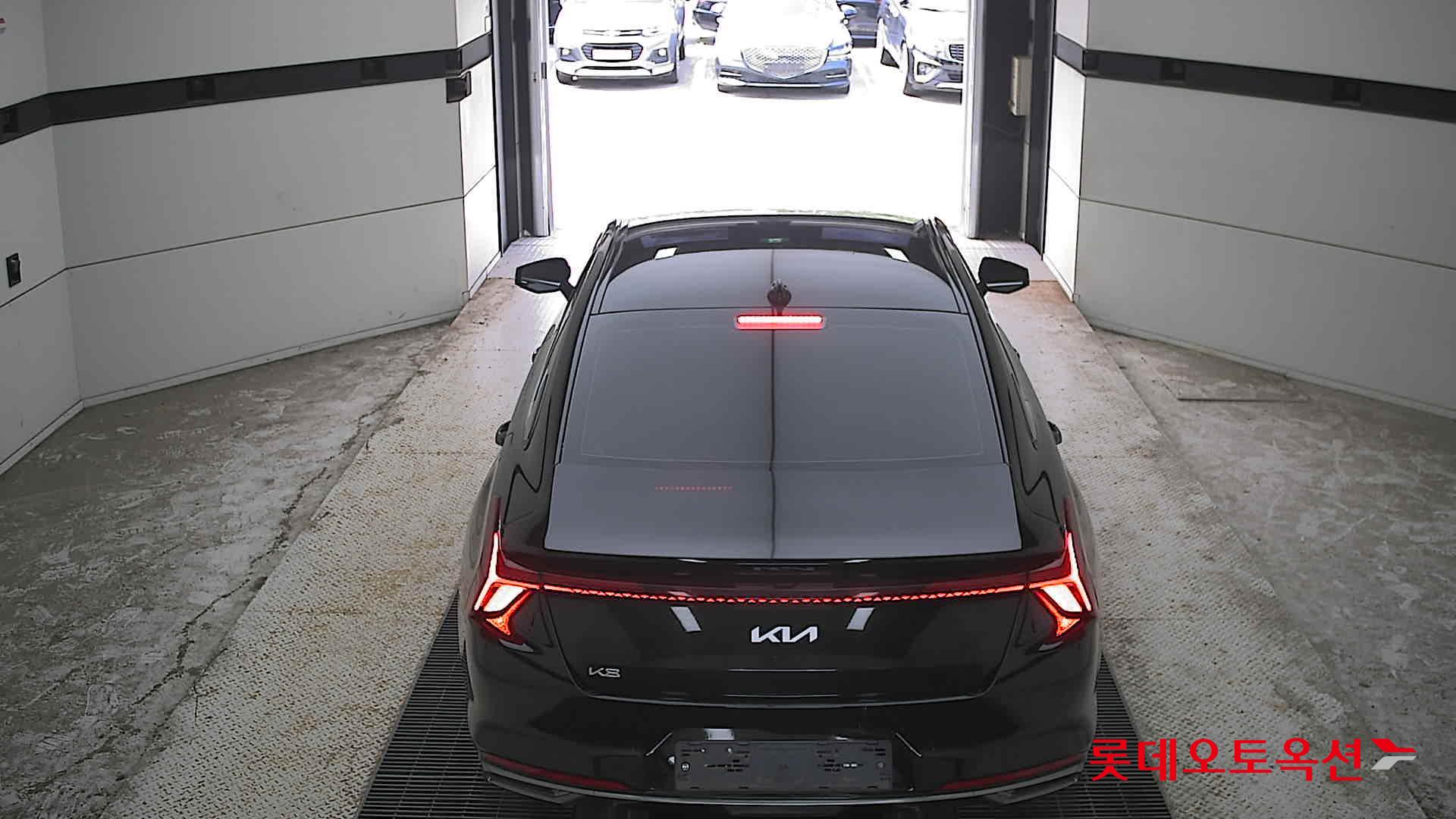 2022 - kia k8