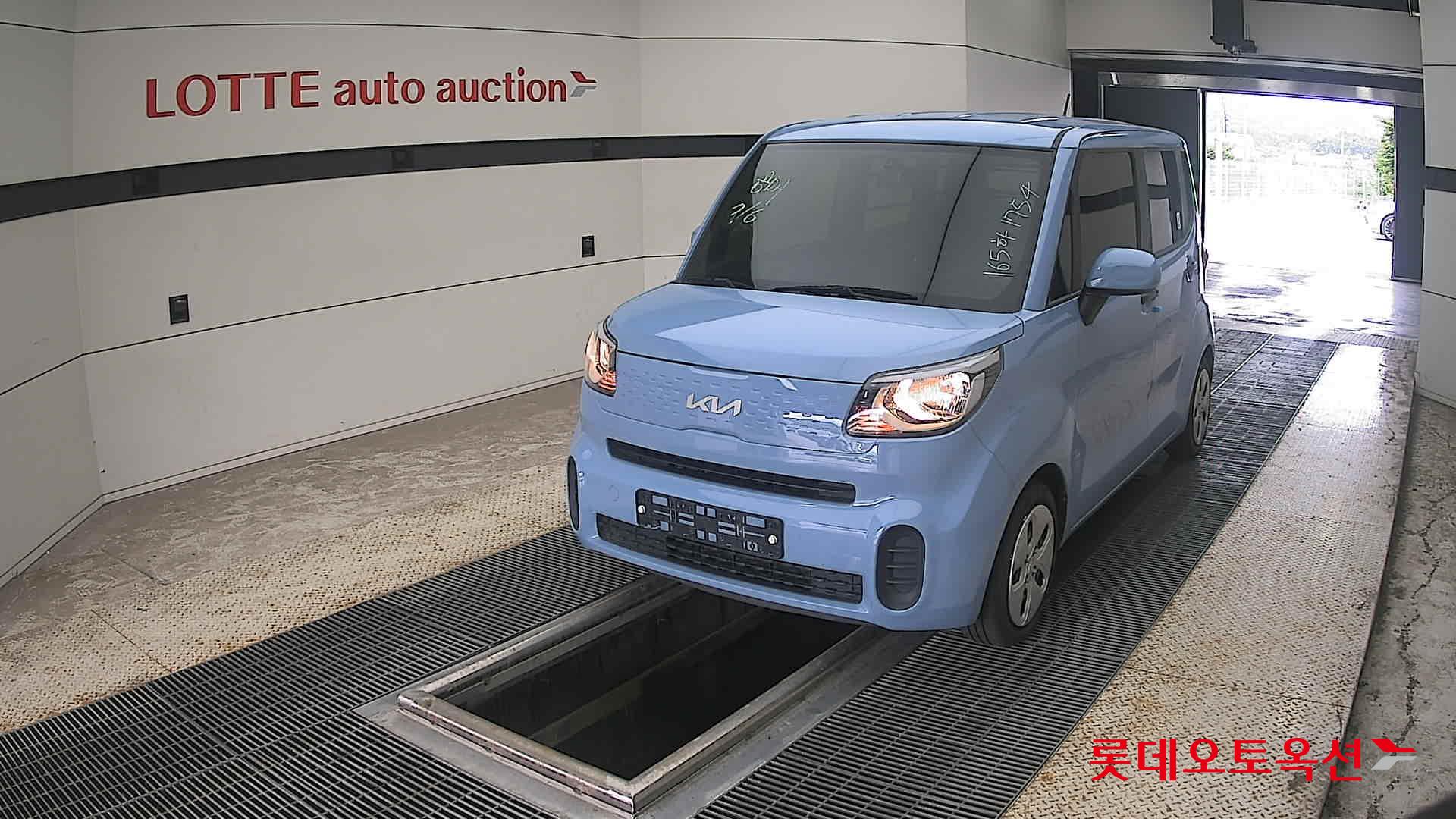 2022 - kia ray