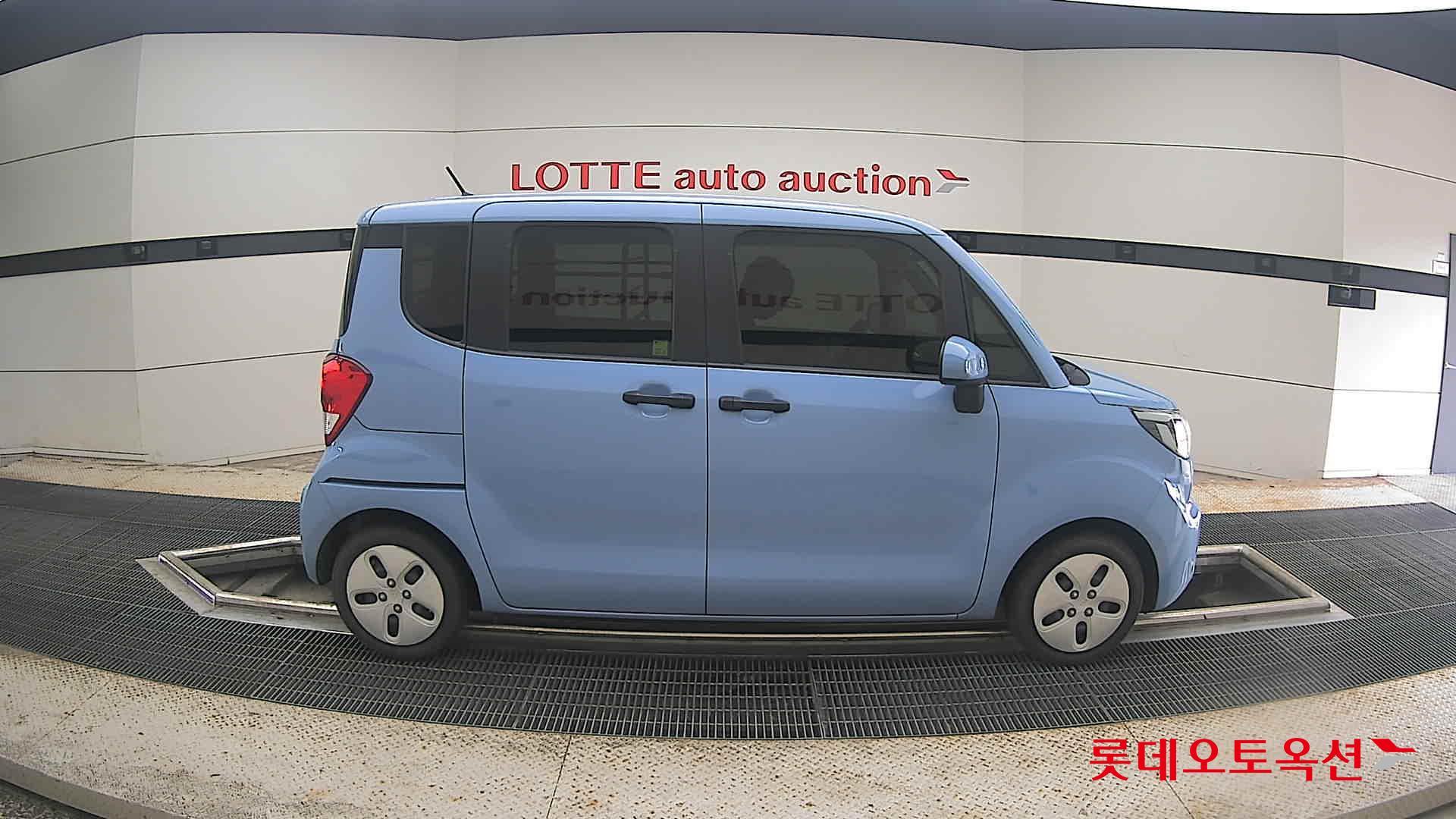 2022 - kia ray